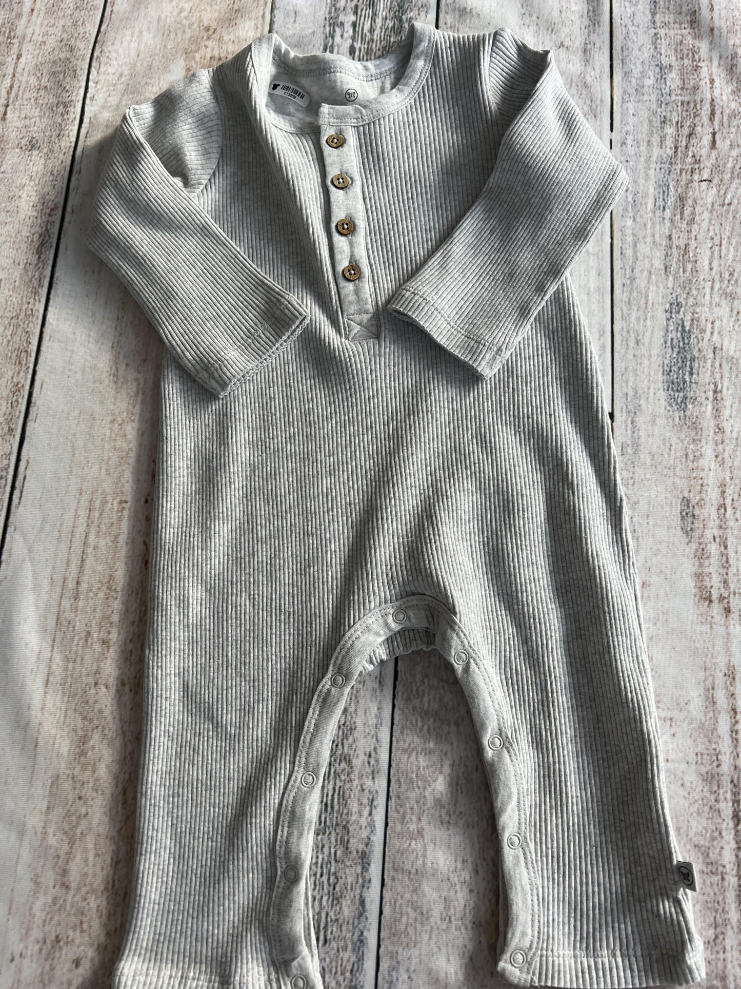 Honest co Unisex Grey Long Sleeve Outfit Size: 12 months Grey