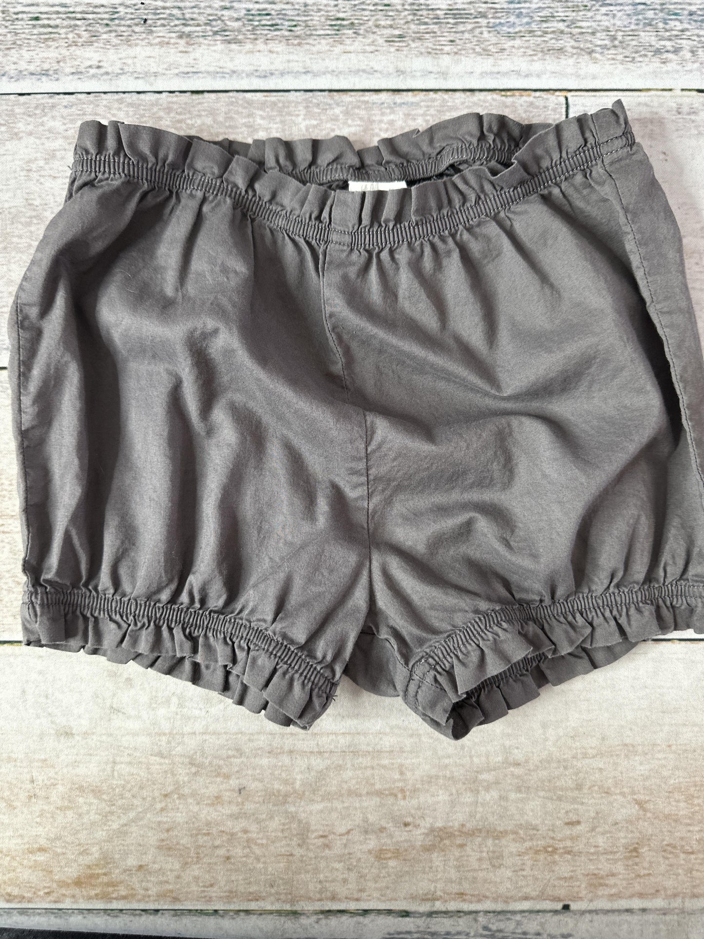 Unisex Grey Shorts Size: 4T Grey