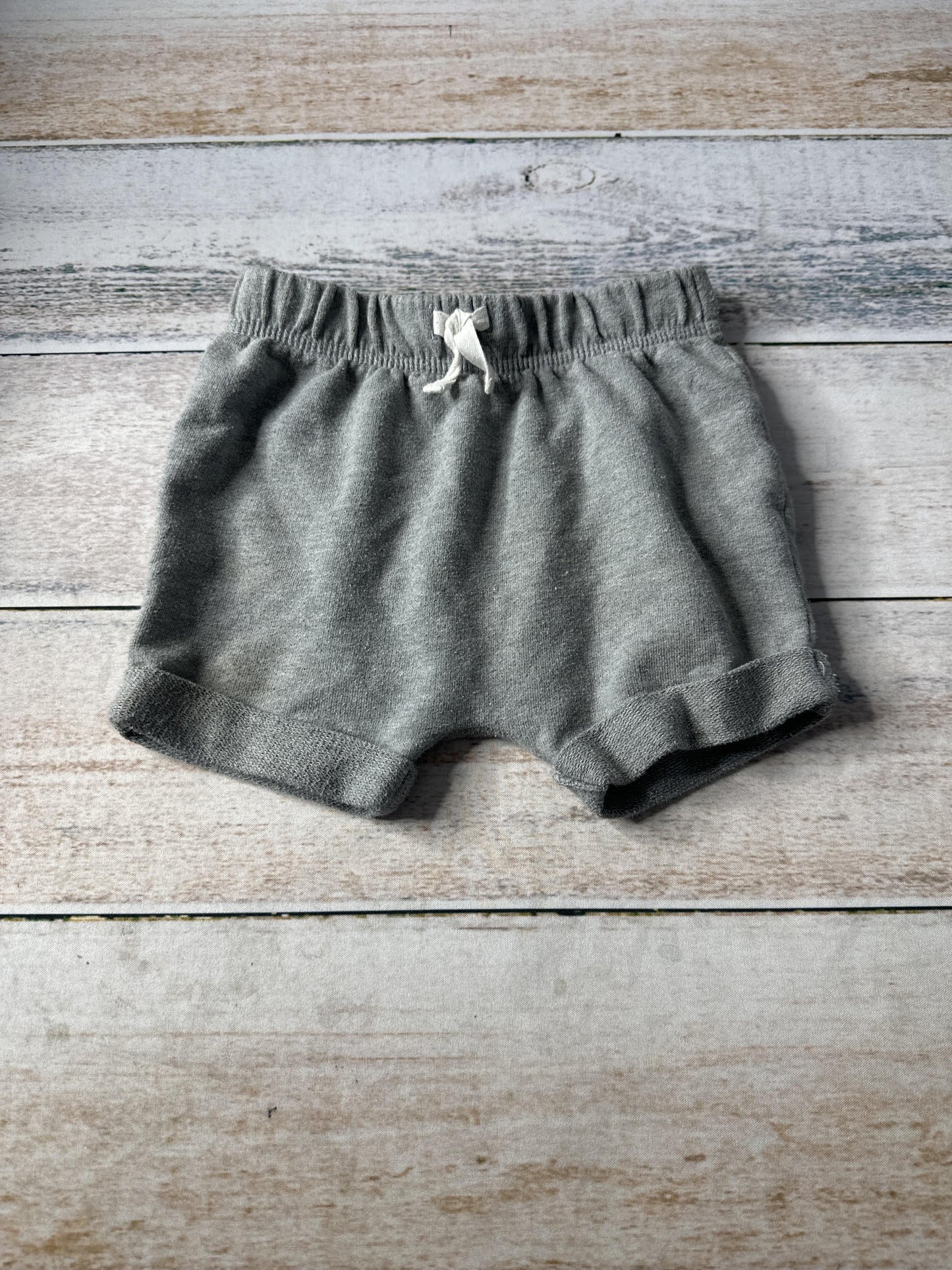 Cat & Jack Unisex Grey Shorts Size: 12 months Grey