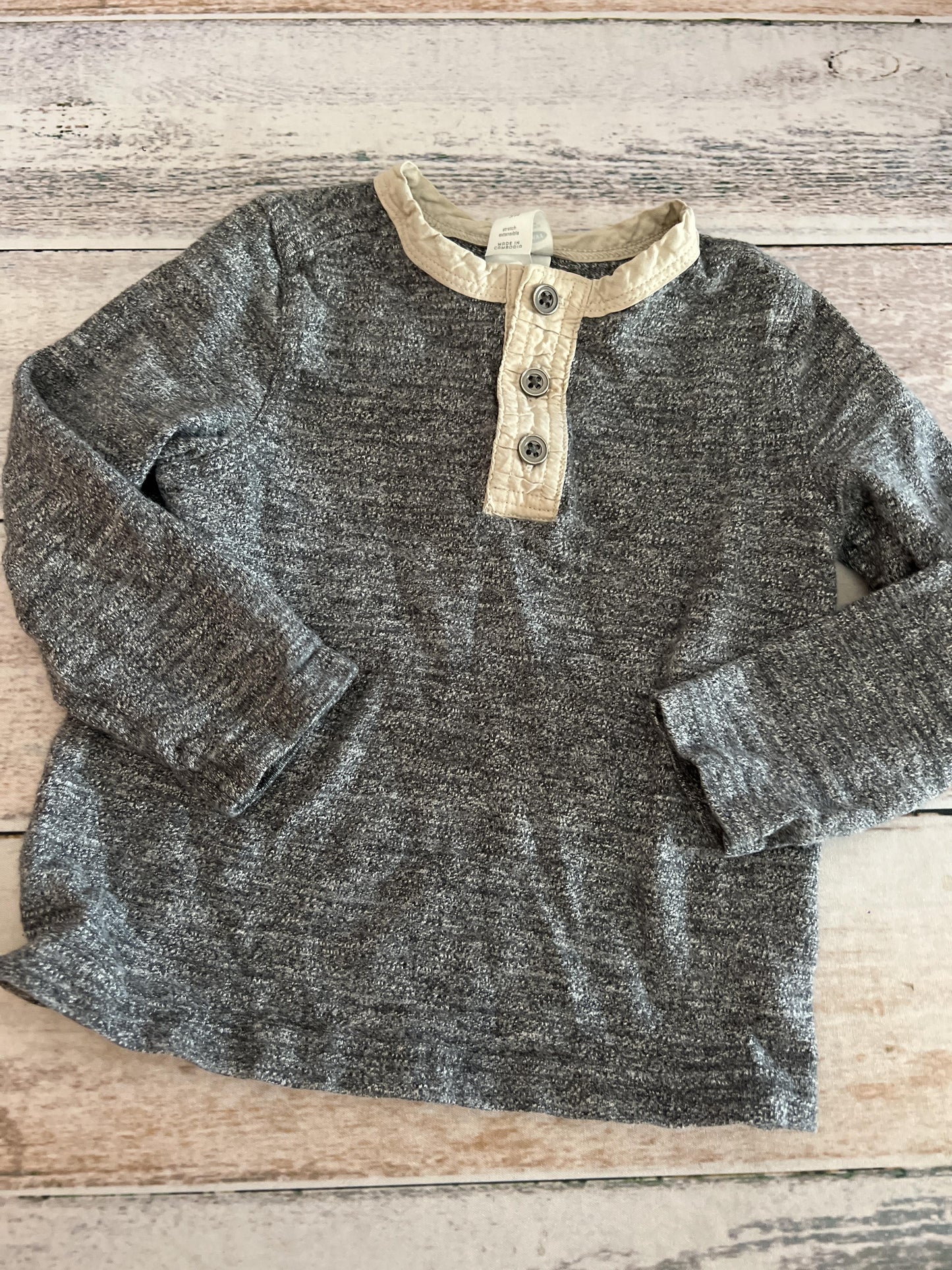 Old Navy Boys Grey Long Sleeve Shirt Size: 3T Grey