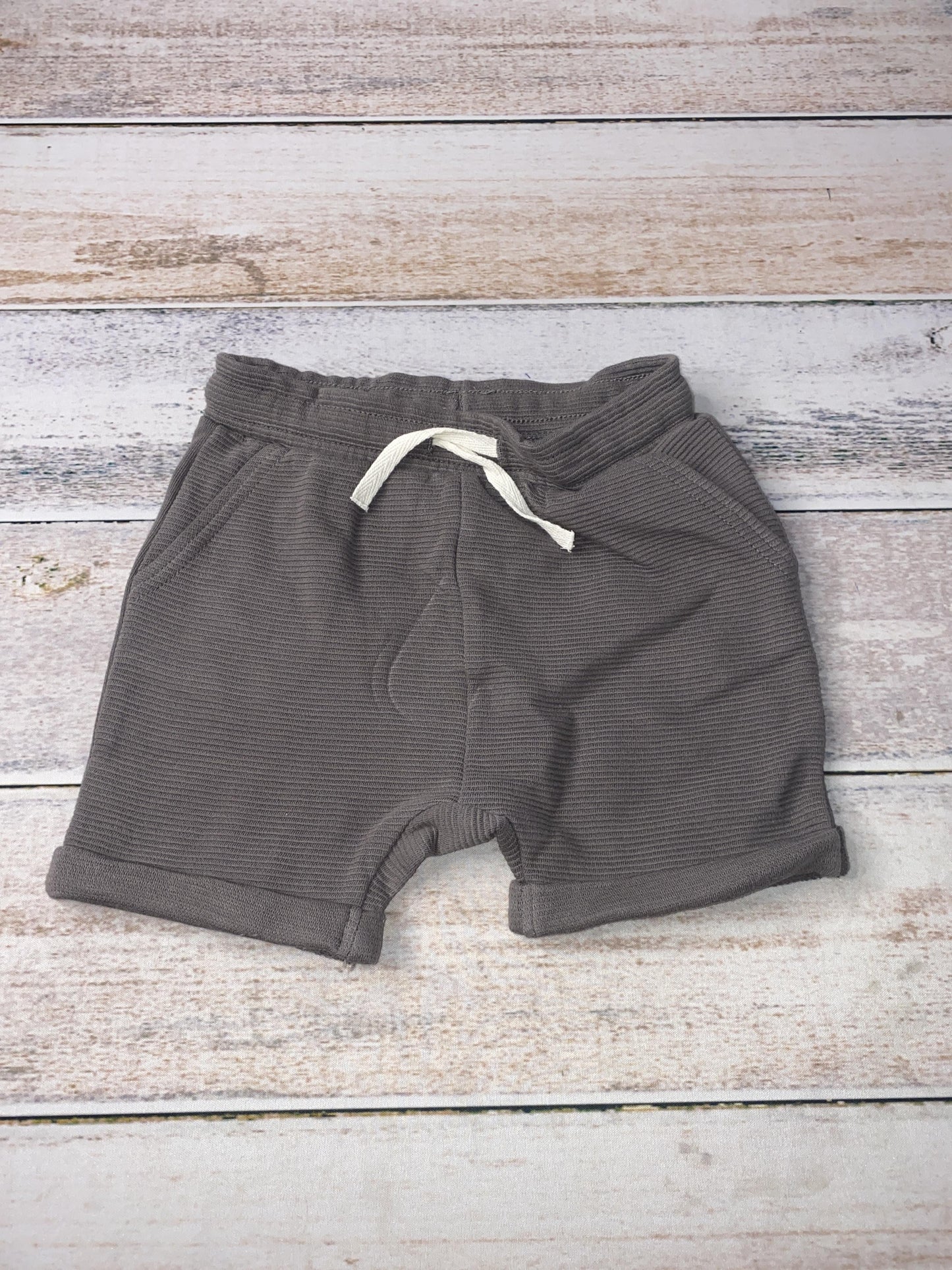H&M Boys Grey Shorts Size: 12-18 months Grey