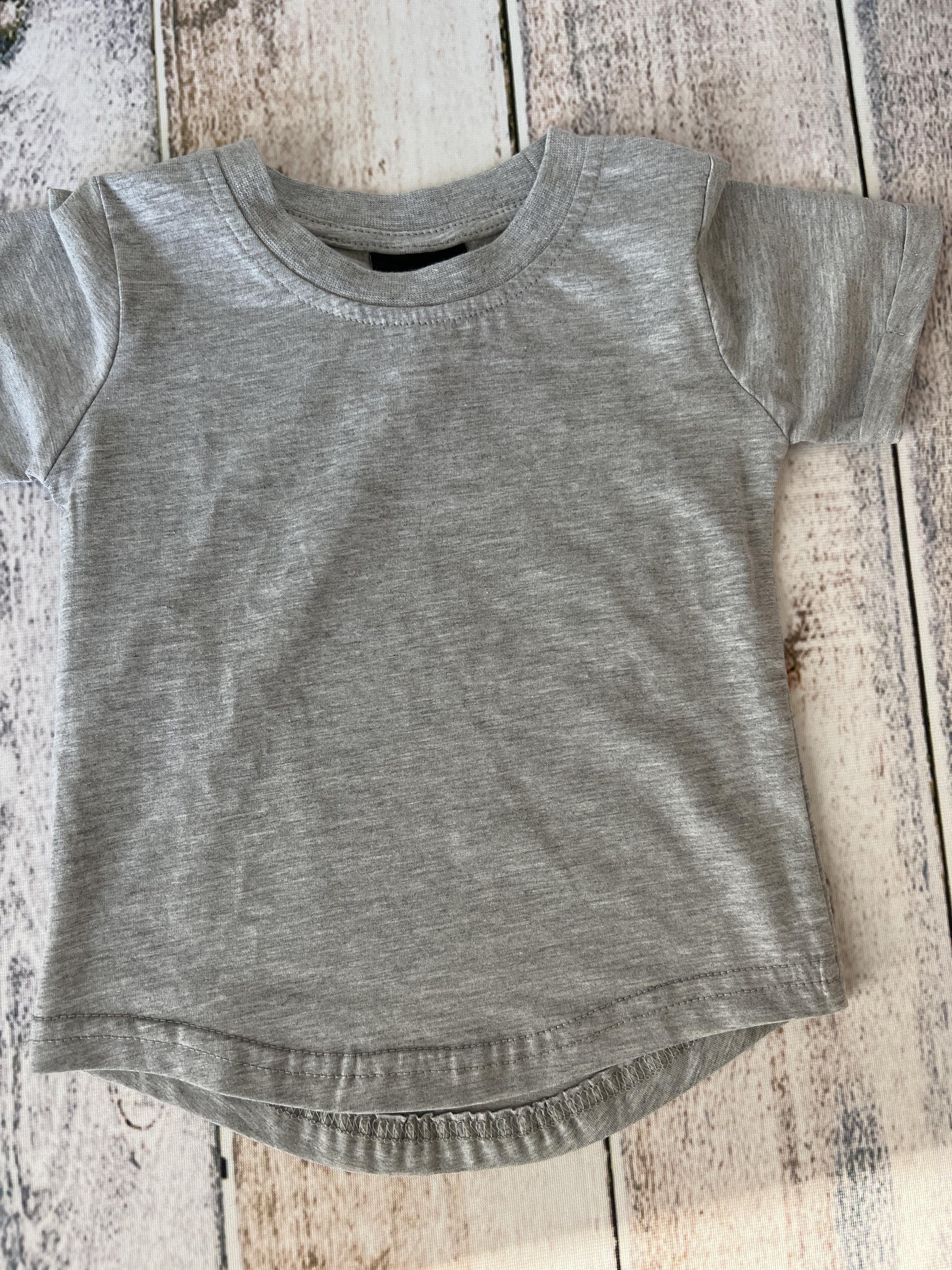 Little Bipsy Unisex Grey T-Shirt Size: 6-12 months Grey