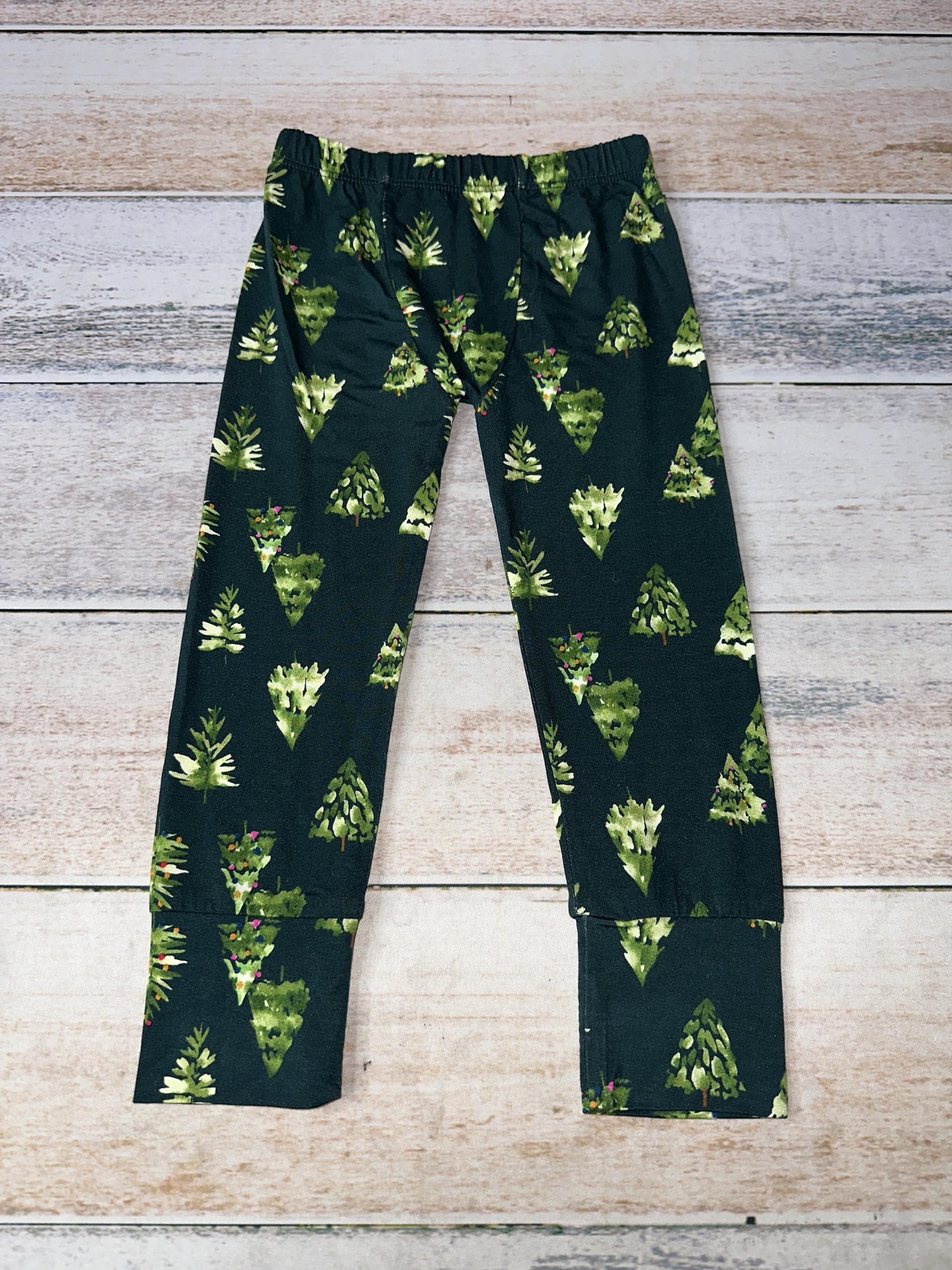 Joss and J Unisex Holiday Pajamas Size: 18-24 months Holiday