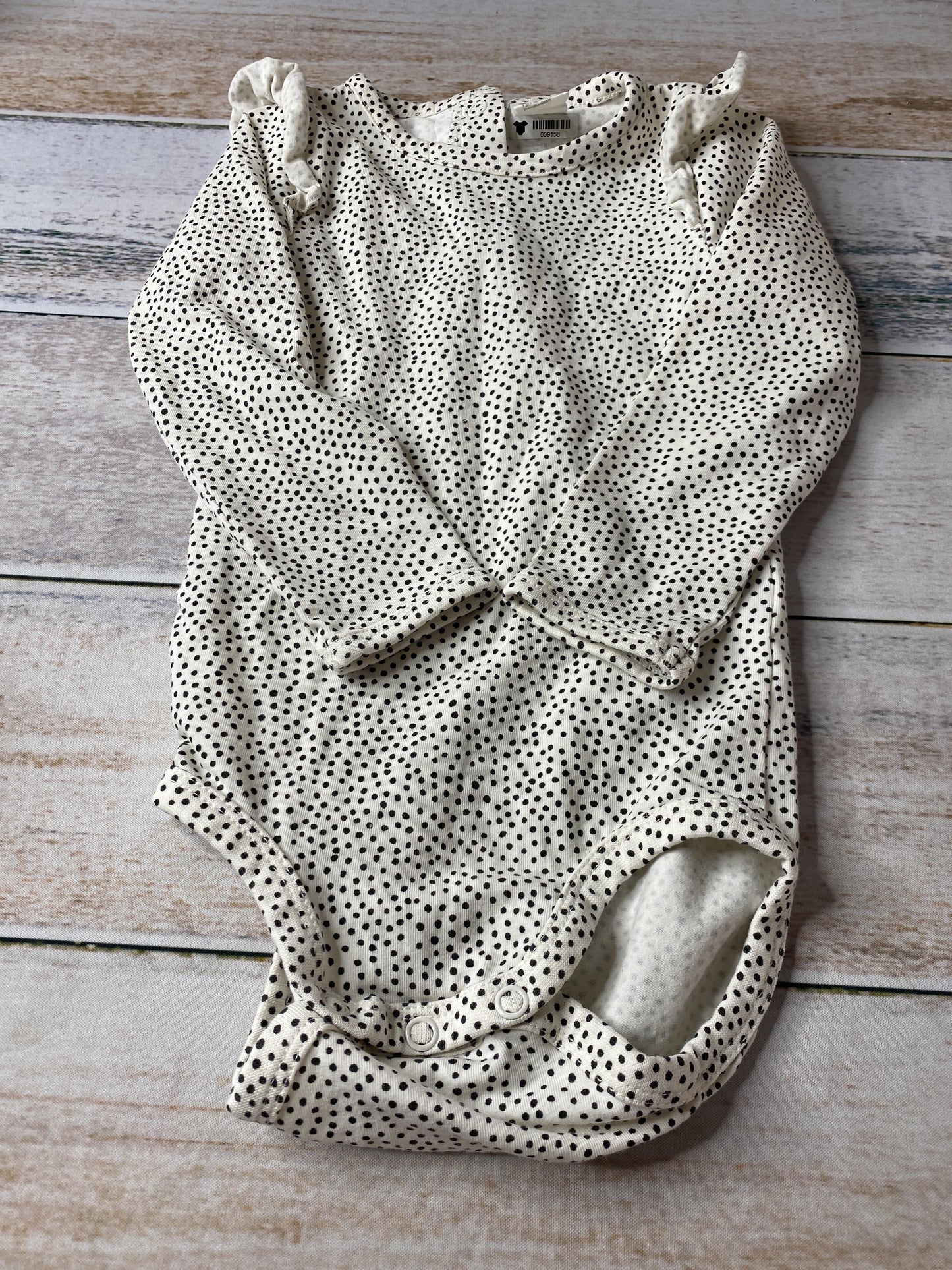 H&M Girls Ivory | Black | polka dot Onesie Size: 18 months Ivory | Black | polka dot