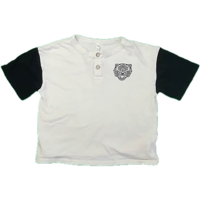 Rylee + Cru Boys Ivory | Black Tiger Henley Size: 4-5T Ivory | Black Tiger