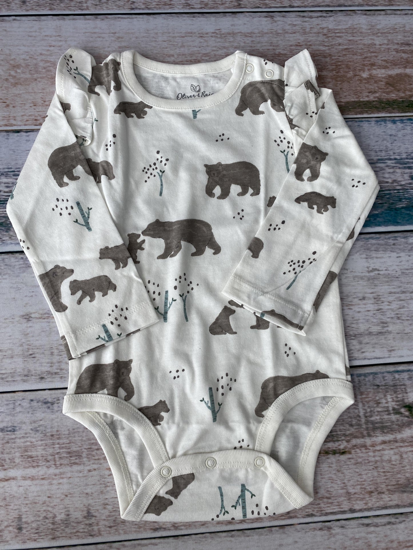 Oliver & Rain Girls Ivory | polar bears Onesie Size: 12M Ivory | polar bears