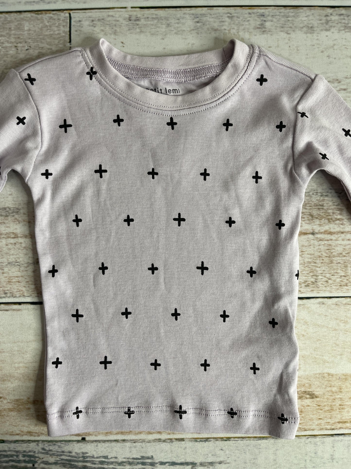 Petit Lemi Girls Lavender | Black | Pattern Pajamas Size: 12M Lavender | Black | Pattern