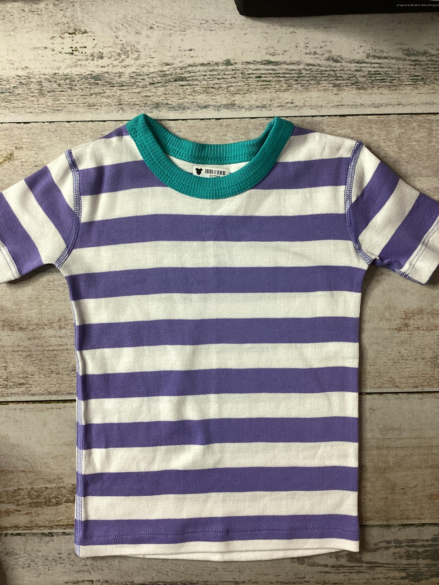 Mightly Girls Lavender | White Button Down Short Sleeve Size: 3T Lavender | White