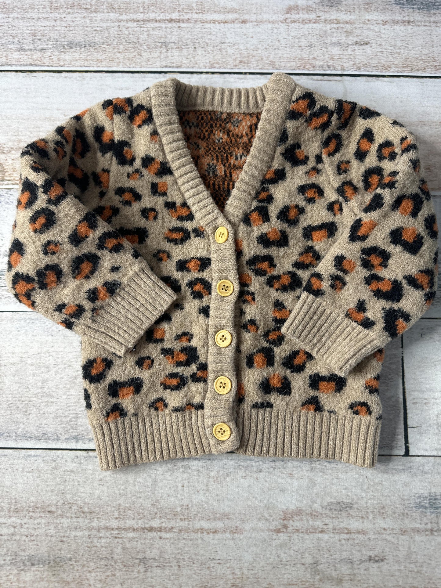 Unknown Girls Leopard print Sweater Size: 3T Leopard print