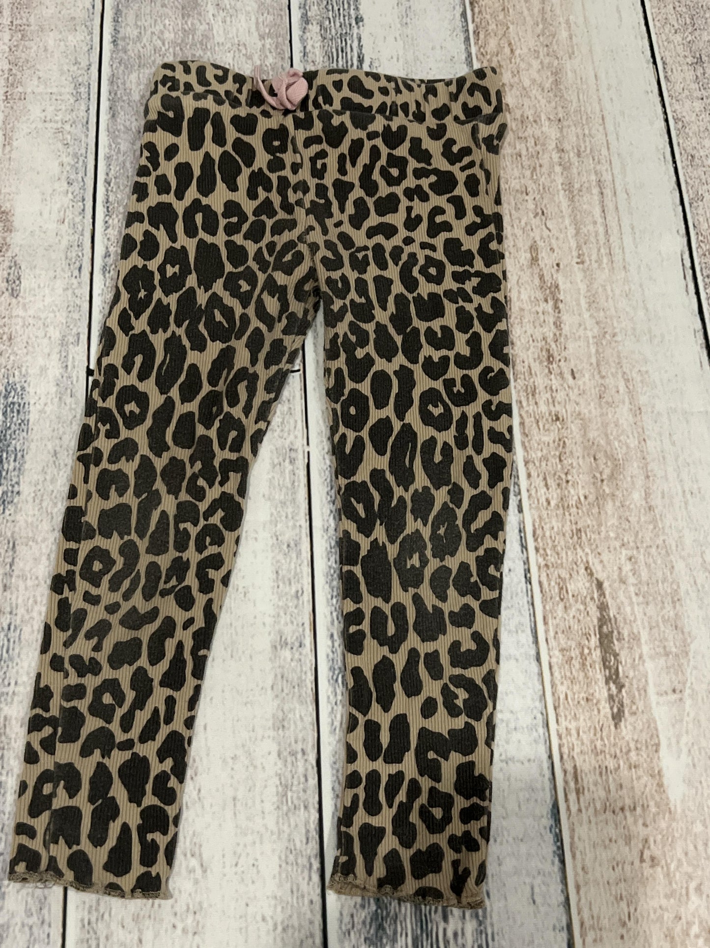 Grayson mini Girls Leopard print Pants Size: 4T Leopard print