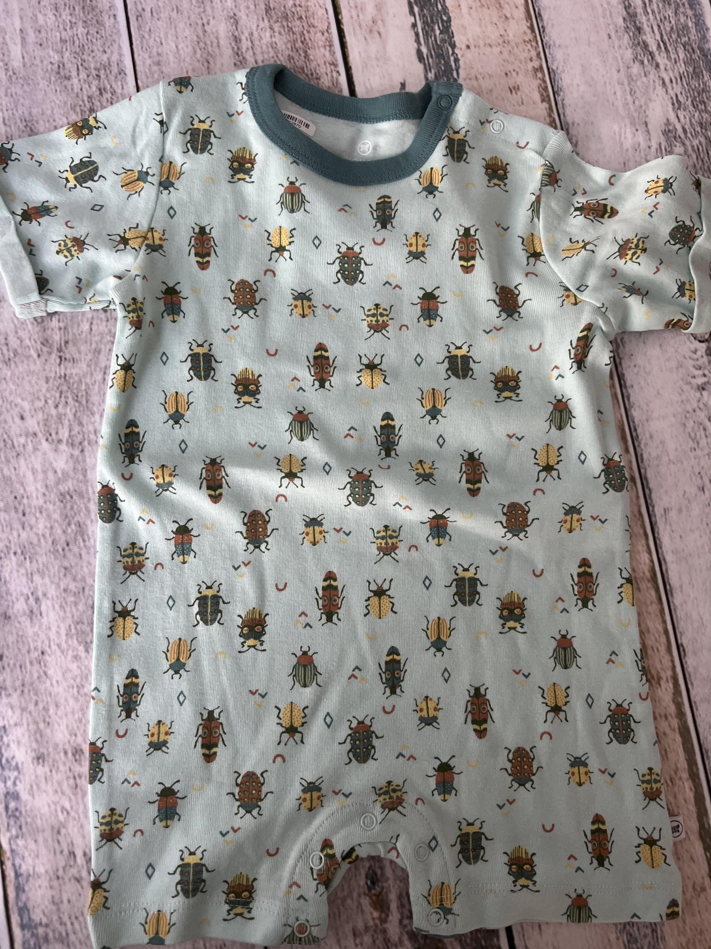 Honest co Boys Light Blue | Bugs Romper Size: 18 months Light Blue | Bugs