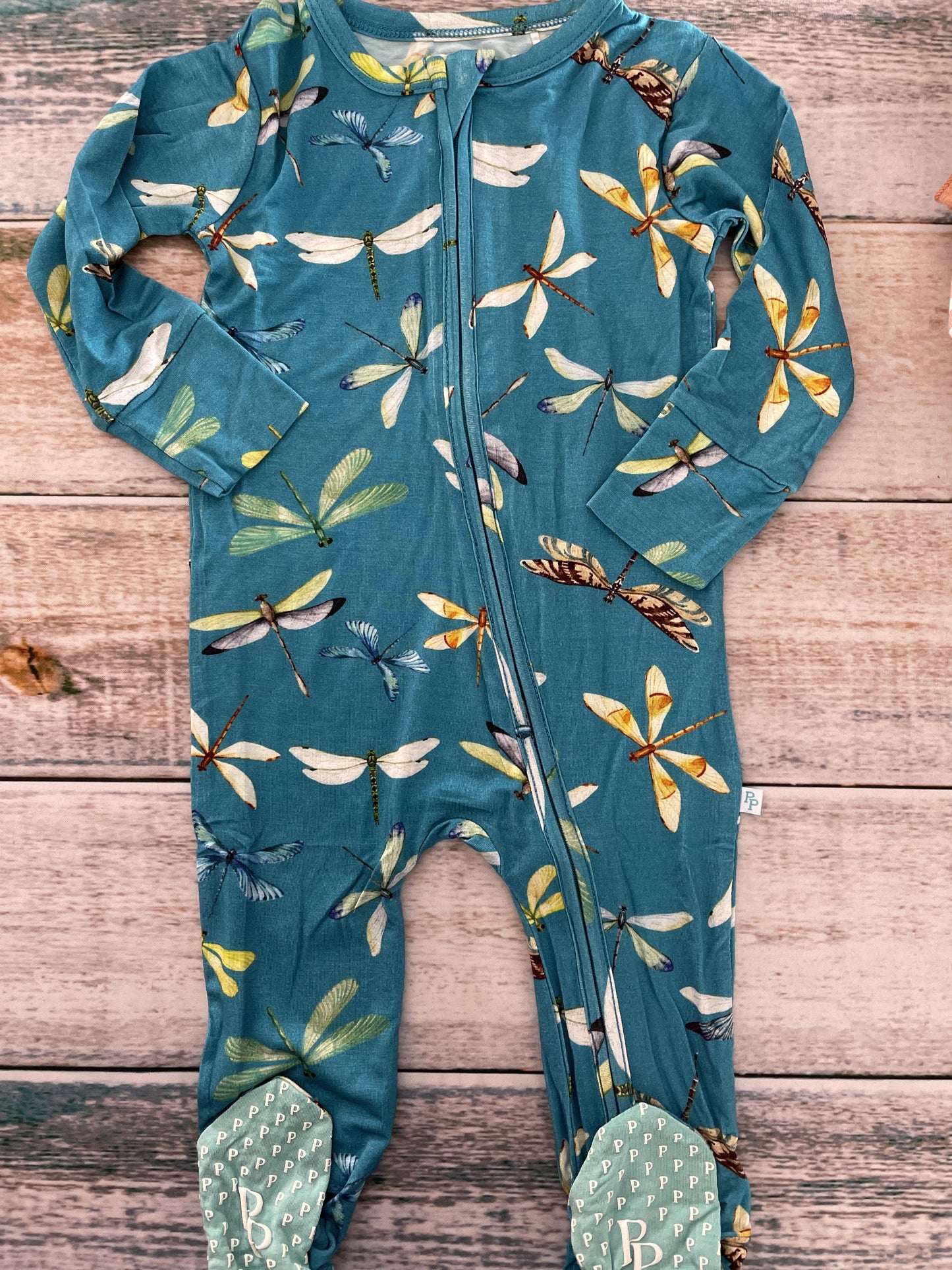 Posh Peanut Unisex Light Blue | light green | Yellow Pajamas Size: 12-18 months Light Blue | light green | Yellow