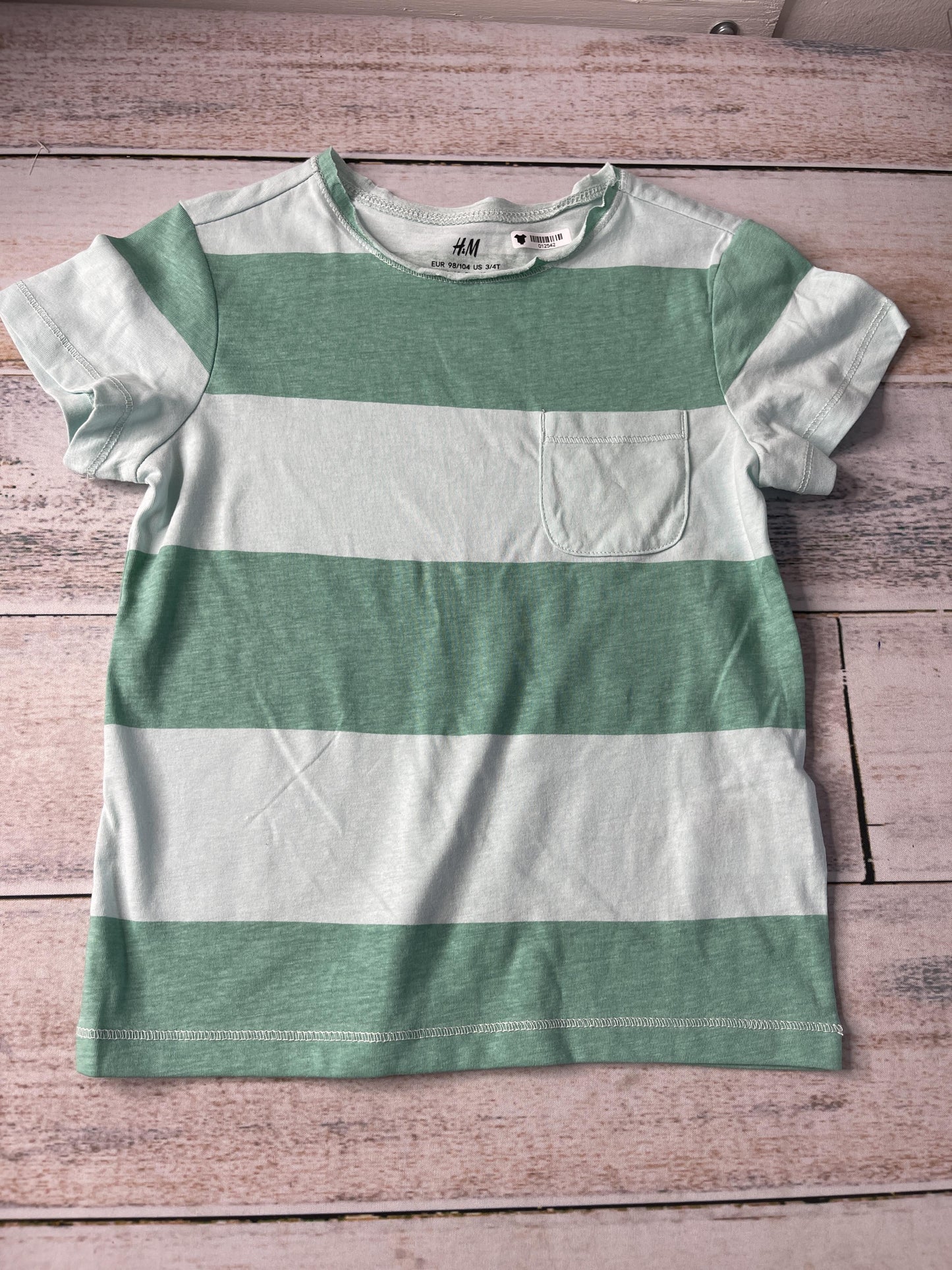 H&M Unisex Light Blue | light green T-Shirt Size: 3T Light Blue | light green