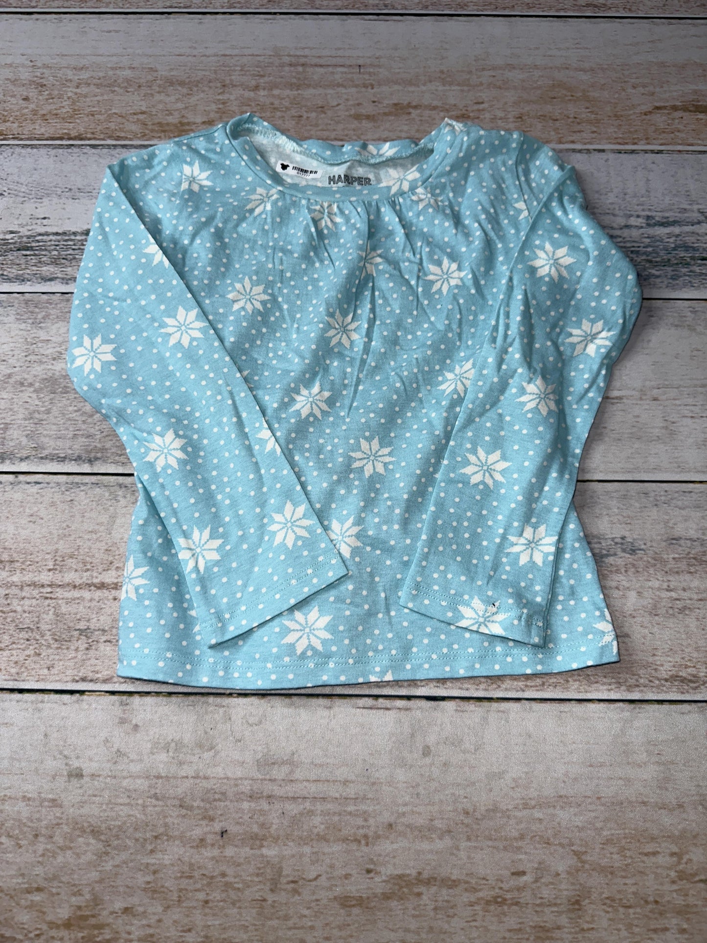 Harper Canyon Girls Light Blue | White | Holiday Long Sleeve Shirt Size: 3T Light Blue | White | Holiday