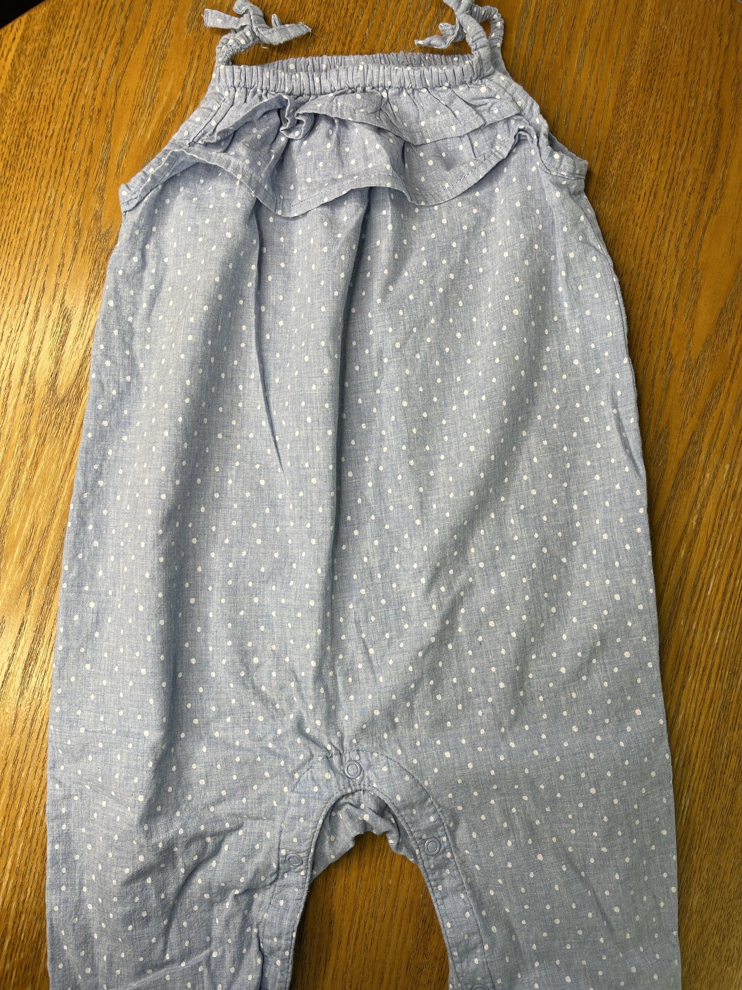 H&M Girls Light Blue | White | polka dot Shorts Size: 6-12 months Light Blue | White | polka dot