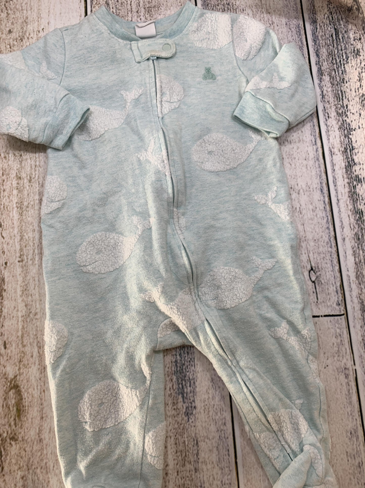 Gap Boys Light Blue | White | Sea Animals Pajamas Size: 3-6 months Light Blue | White | Sea Animals