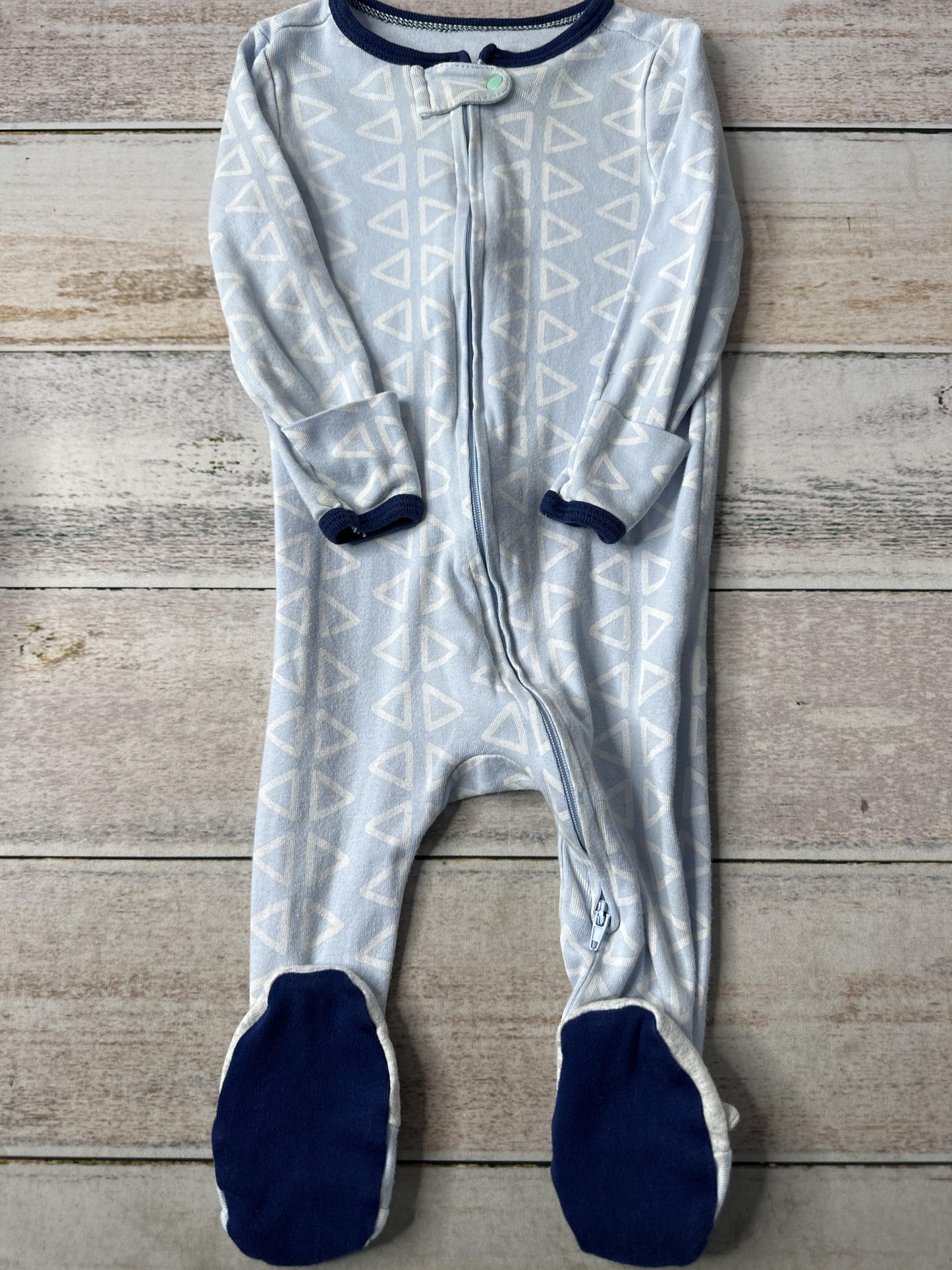 Cloud Island Boys Light Blue | White Pajamas Size: 6-9 months Light Blue | White