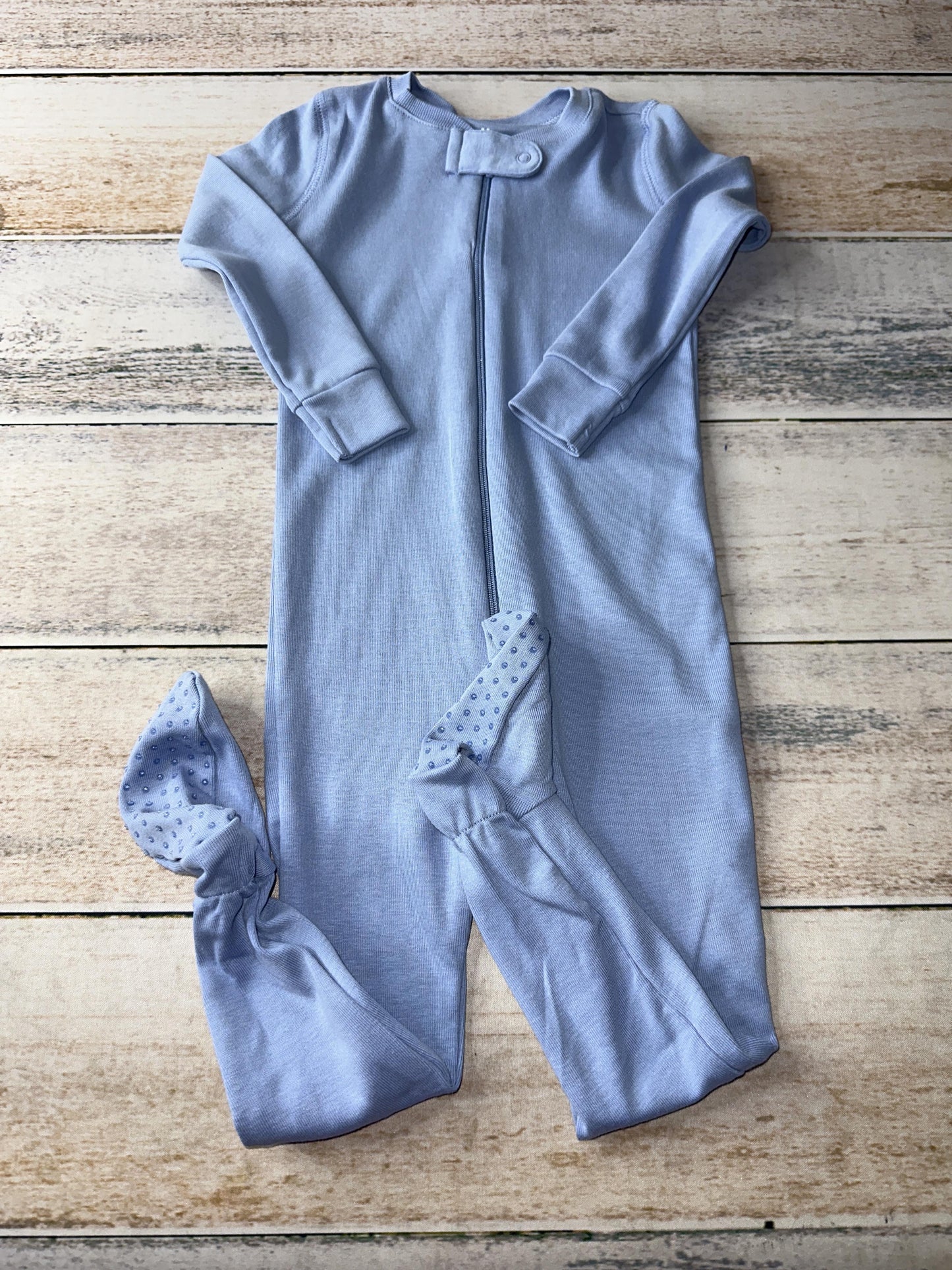 Primary Unisex Light Blue Pajamas Size: 12-18 months Light Blue