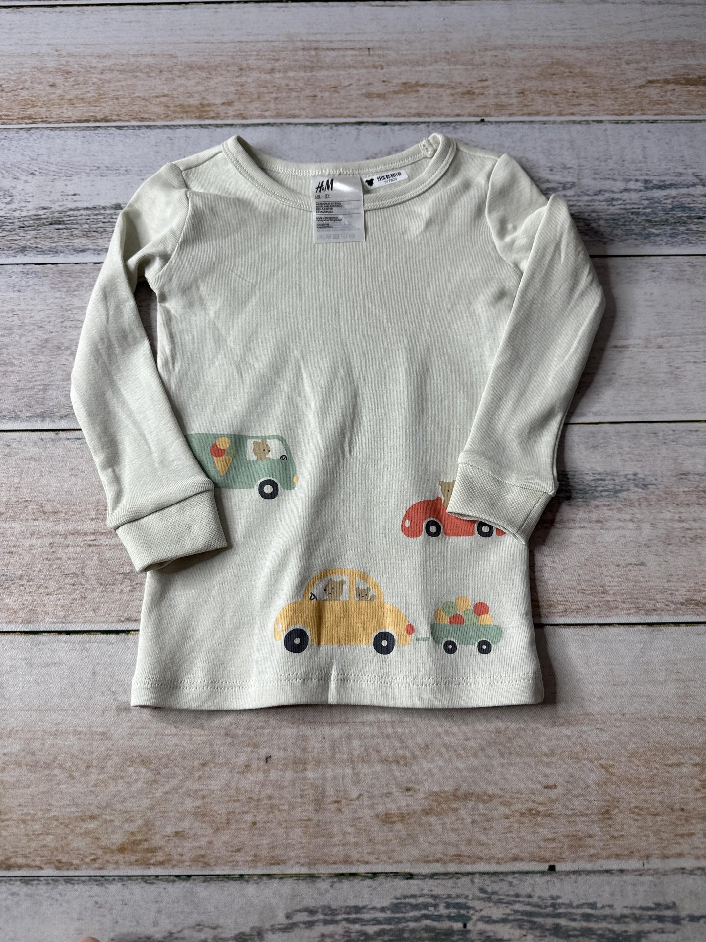 H&M Unisex light green | bears | Trucks Pajamas Size: 12-18 months light green | bears | Trucks