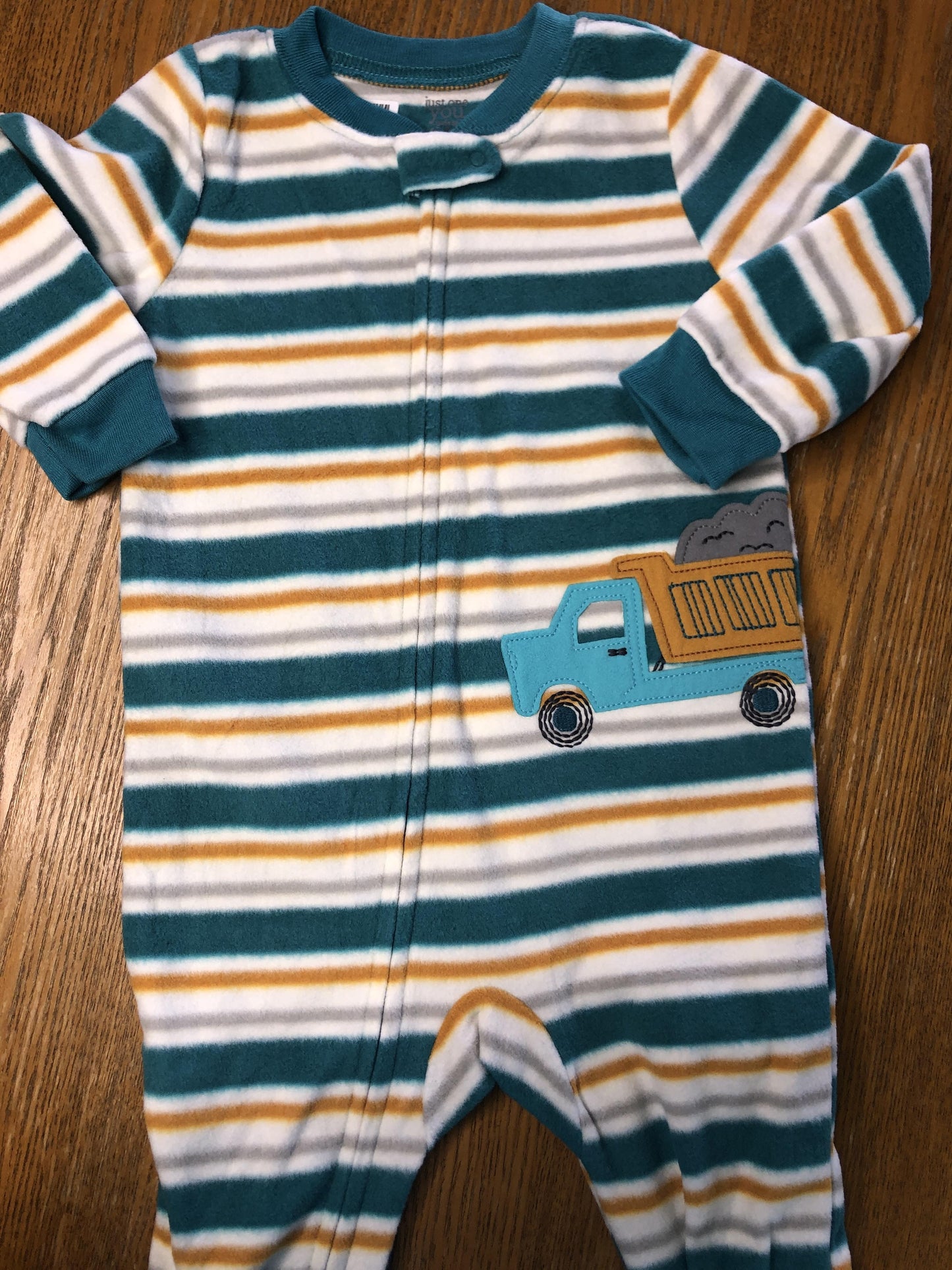 Carters Unisex light green | White | Yellow | Striped Pajamas Size: 18 months light green | White | Yellow | Striped