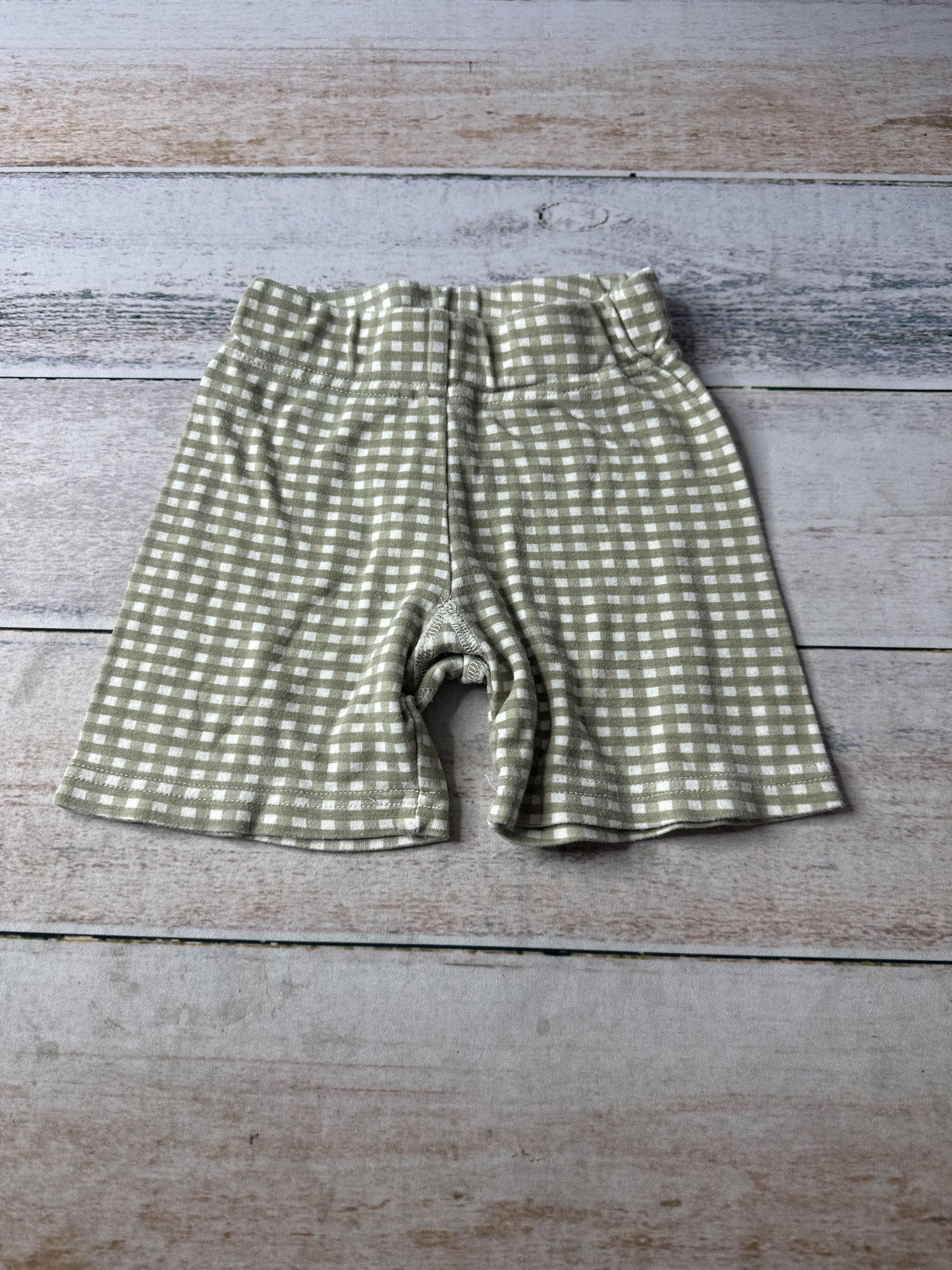 Goumi Unisex light green | White Shorts Size: 3T light green | White