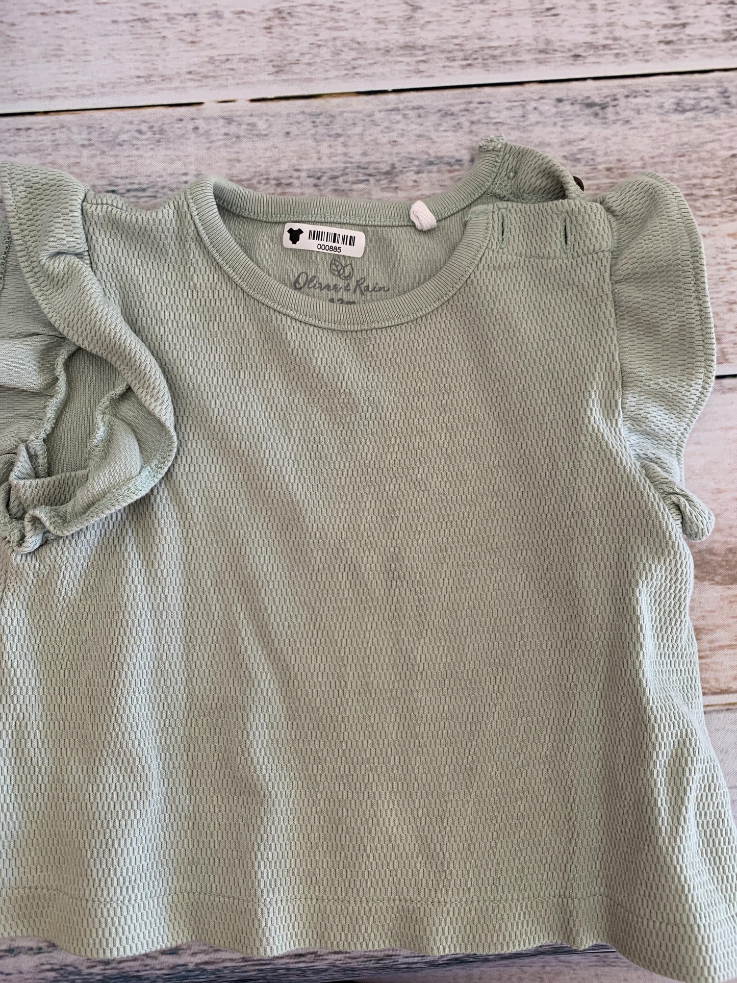 Oliver & Rain Girls light green Shirt Size: 12 months light green