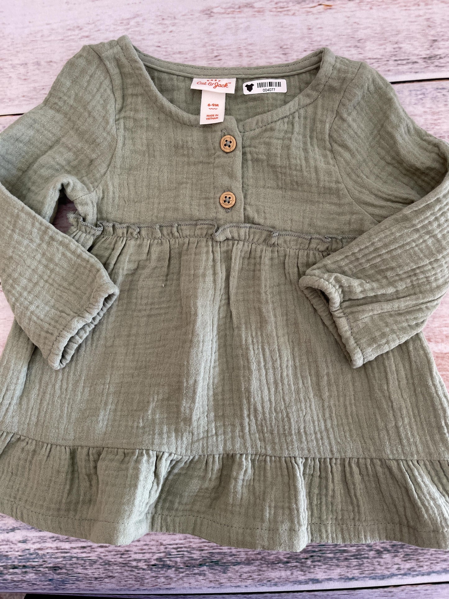 Cat & Jack Girls light green Dress Size: 6-9 months light green