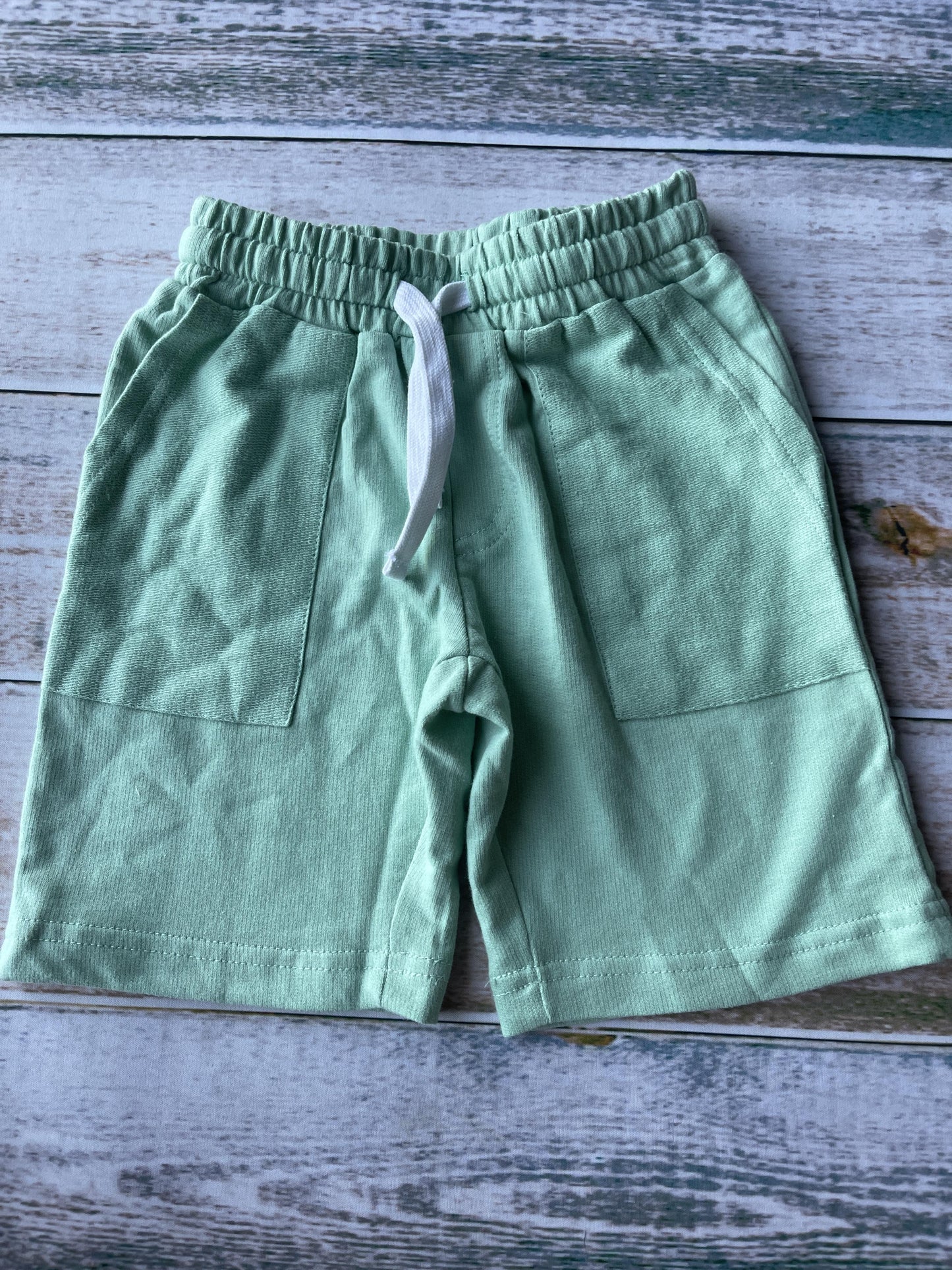 Bear Camp Boys light green Shorts Size: 3T light green