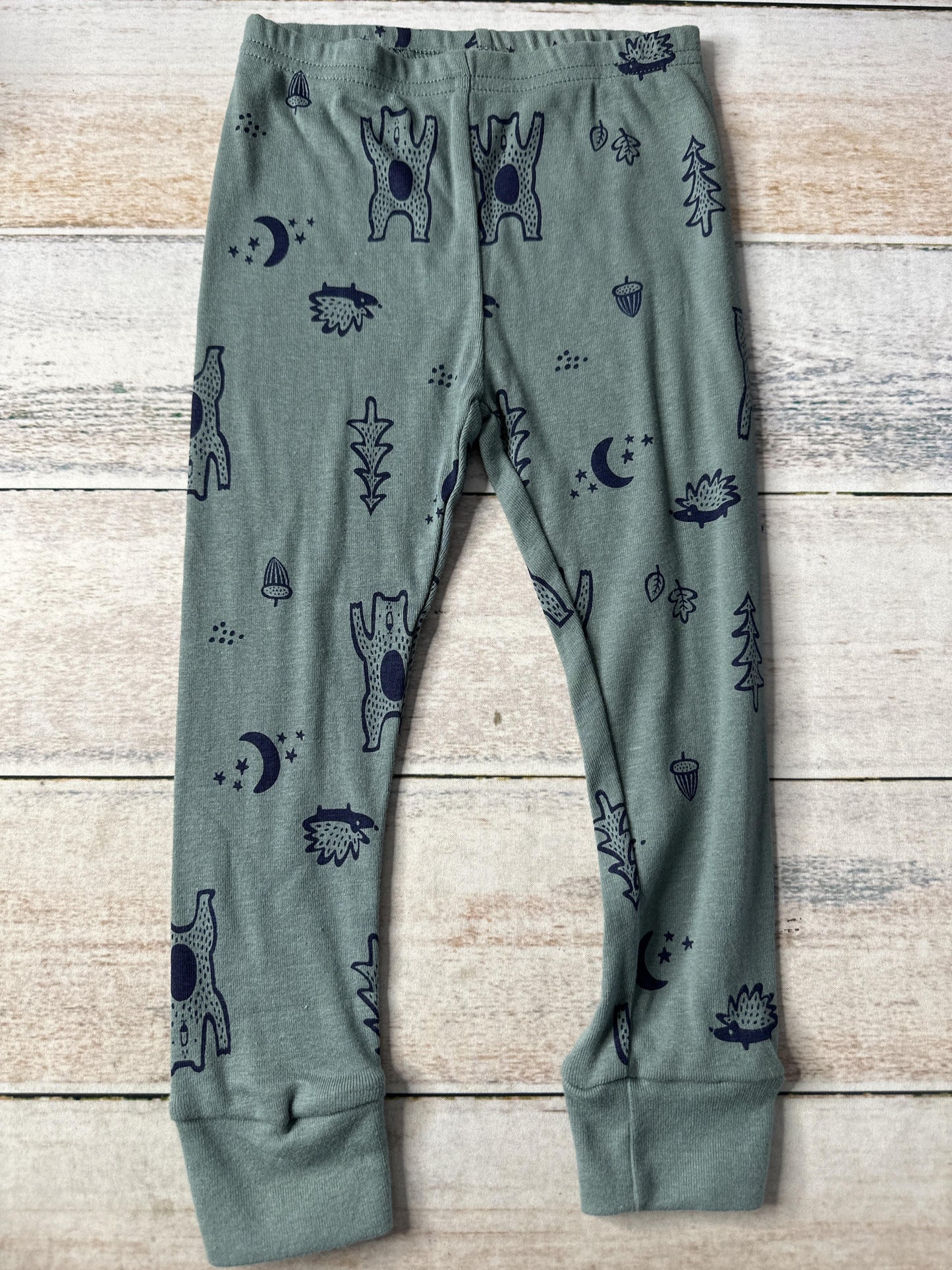 Carters Unisex light green Pajamas Size: 2T light green