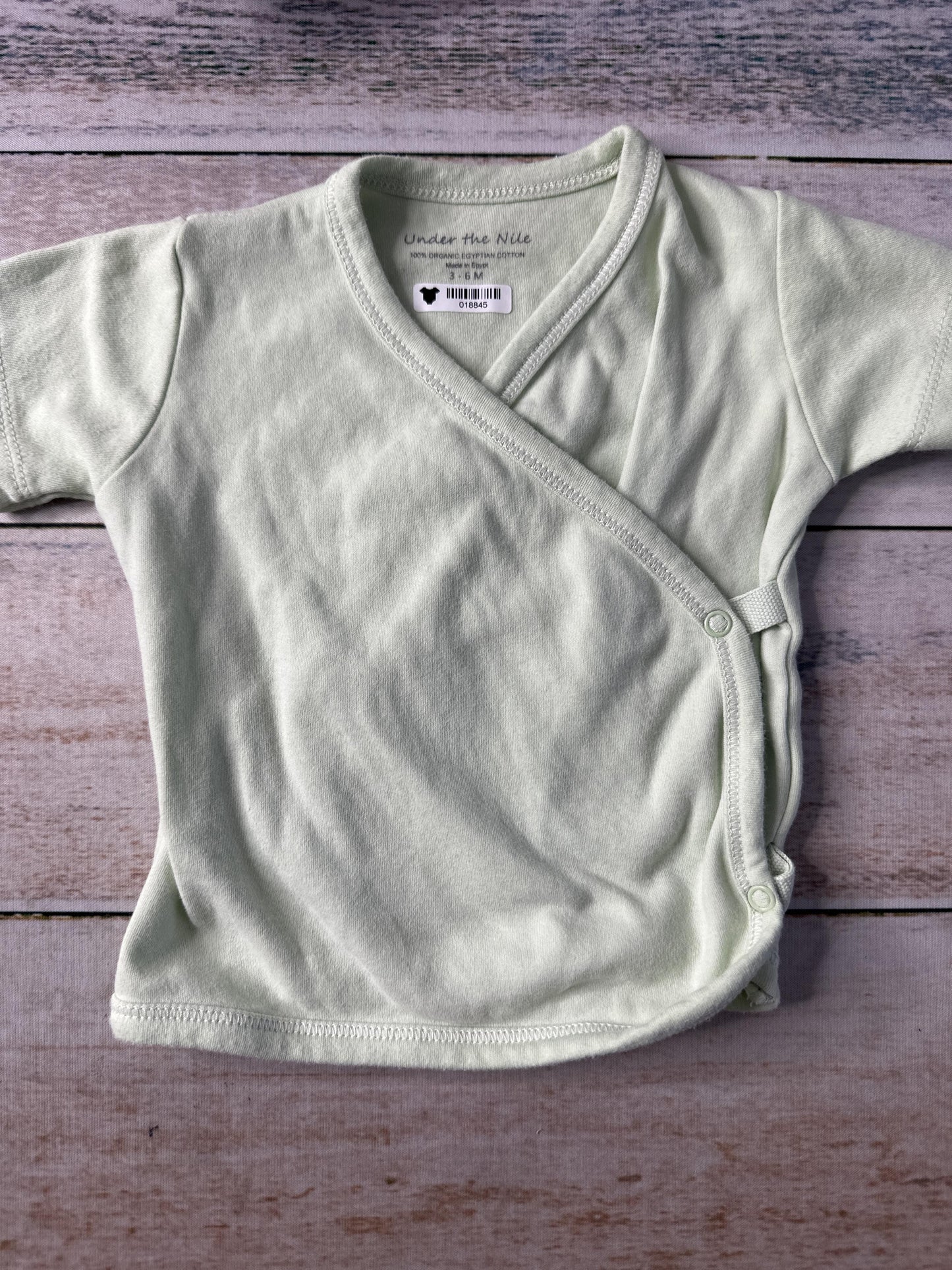 Under The Nile Unisex light green Onesie Size: 3-6 months light green
