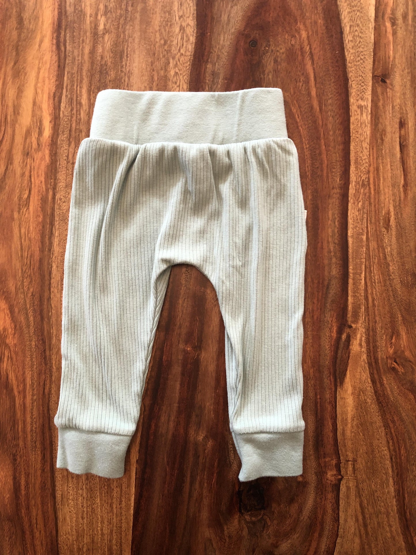 Mori Girls light green Pants Size: 6-9 months light green