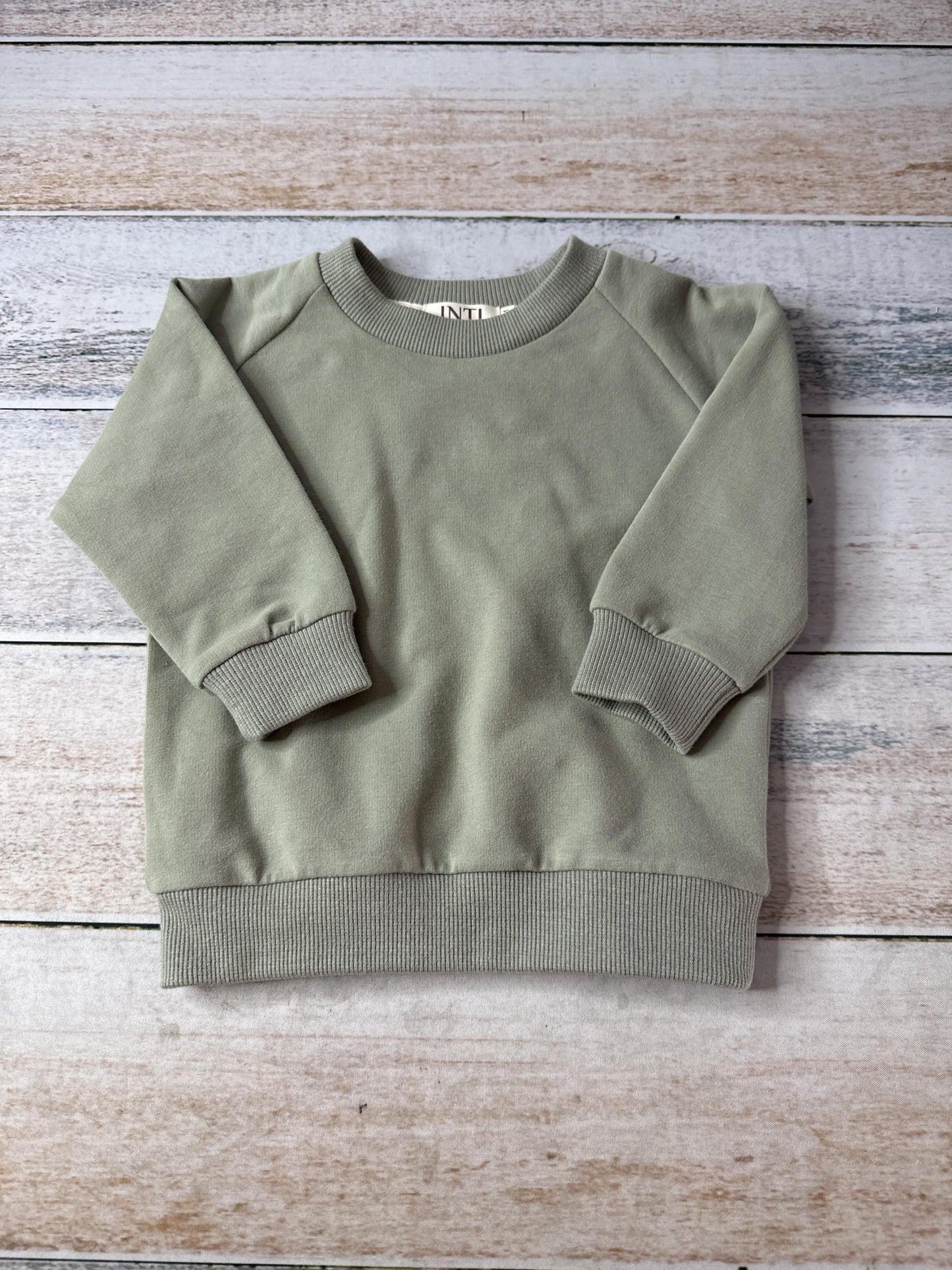 Inti Unisex light green Sweater Size: 12-18 months light green