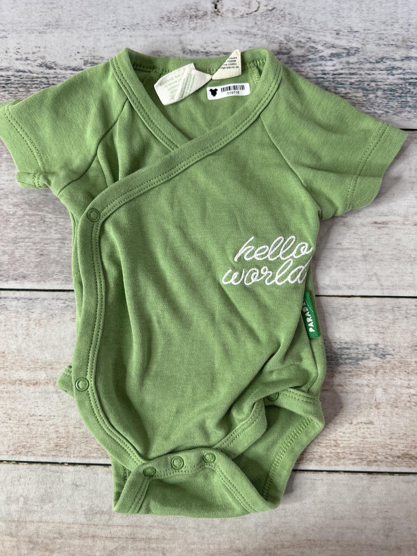 Parade Unisex light green Onesie Size: 0-3 months light green