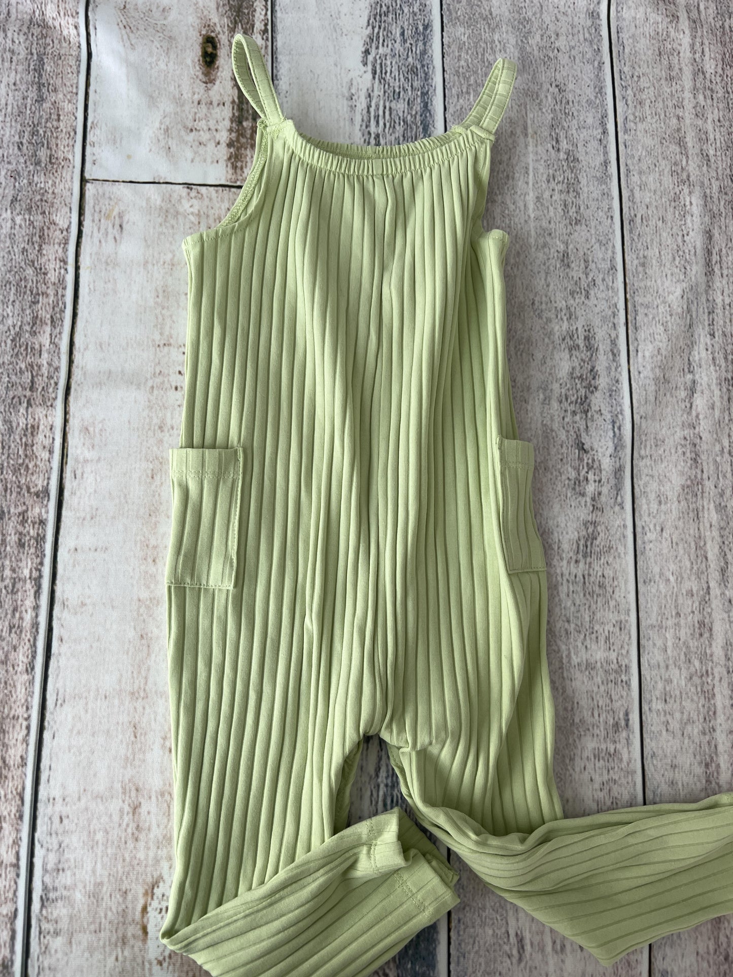 Focus Girls light green Romper Size: 18 months light green