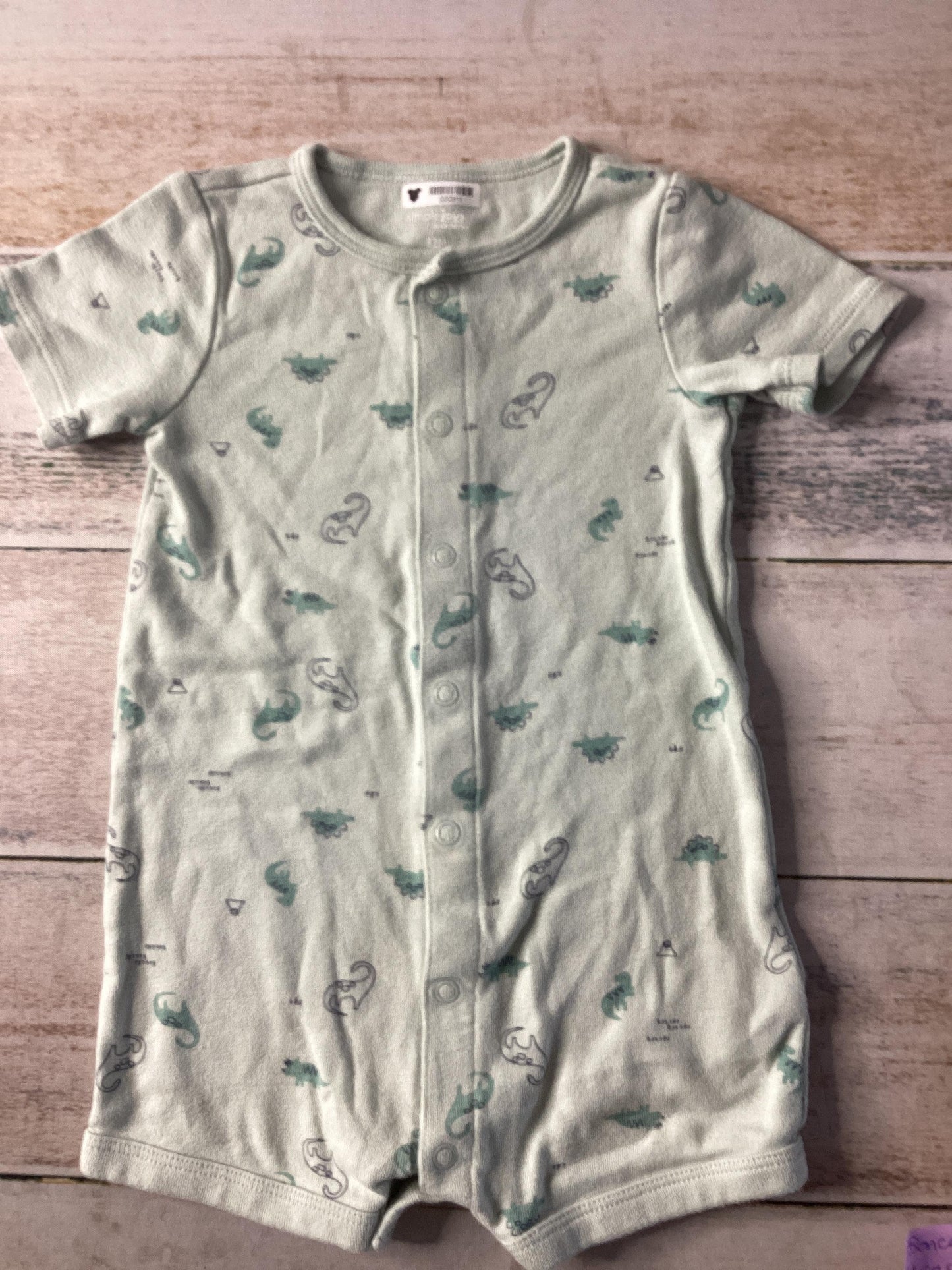 Carters,Carolina Zapf,Carters Boys light green Romper Size: 12 months light green
