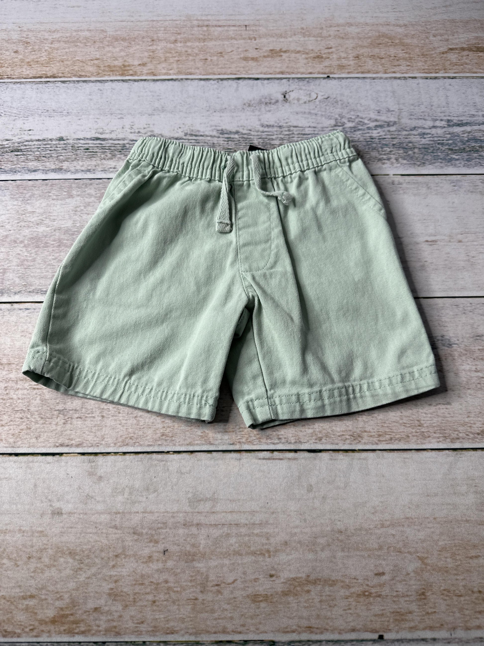 American Hawk Boys light green Shorts Size: 2T light green