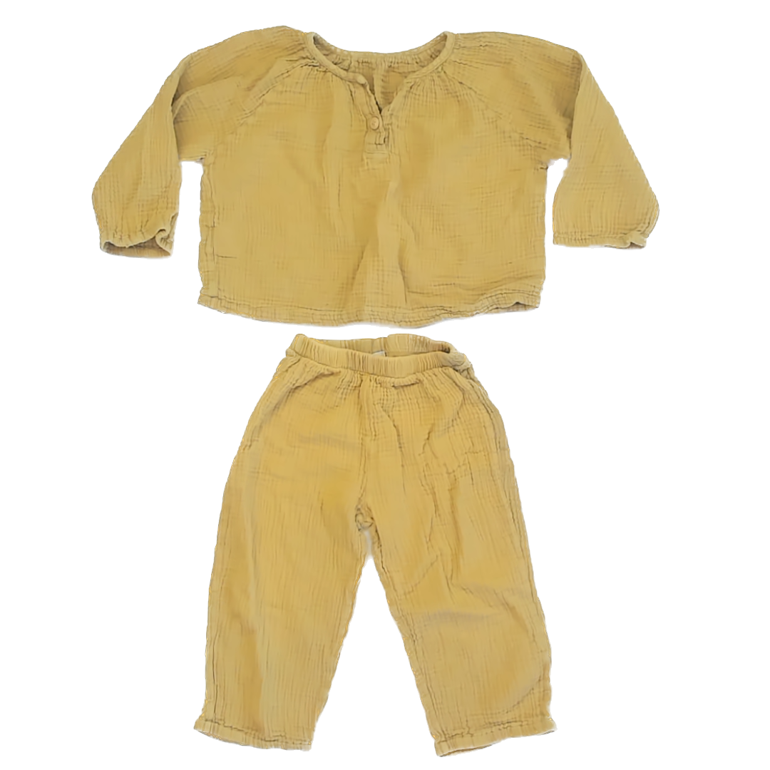 Unknown Girls Maize Apparel Sets Size: 3-4T Maize