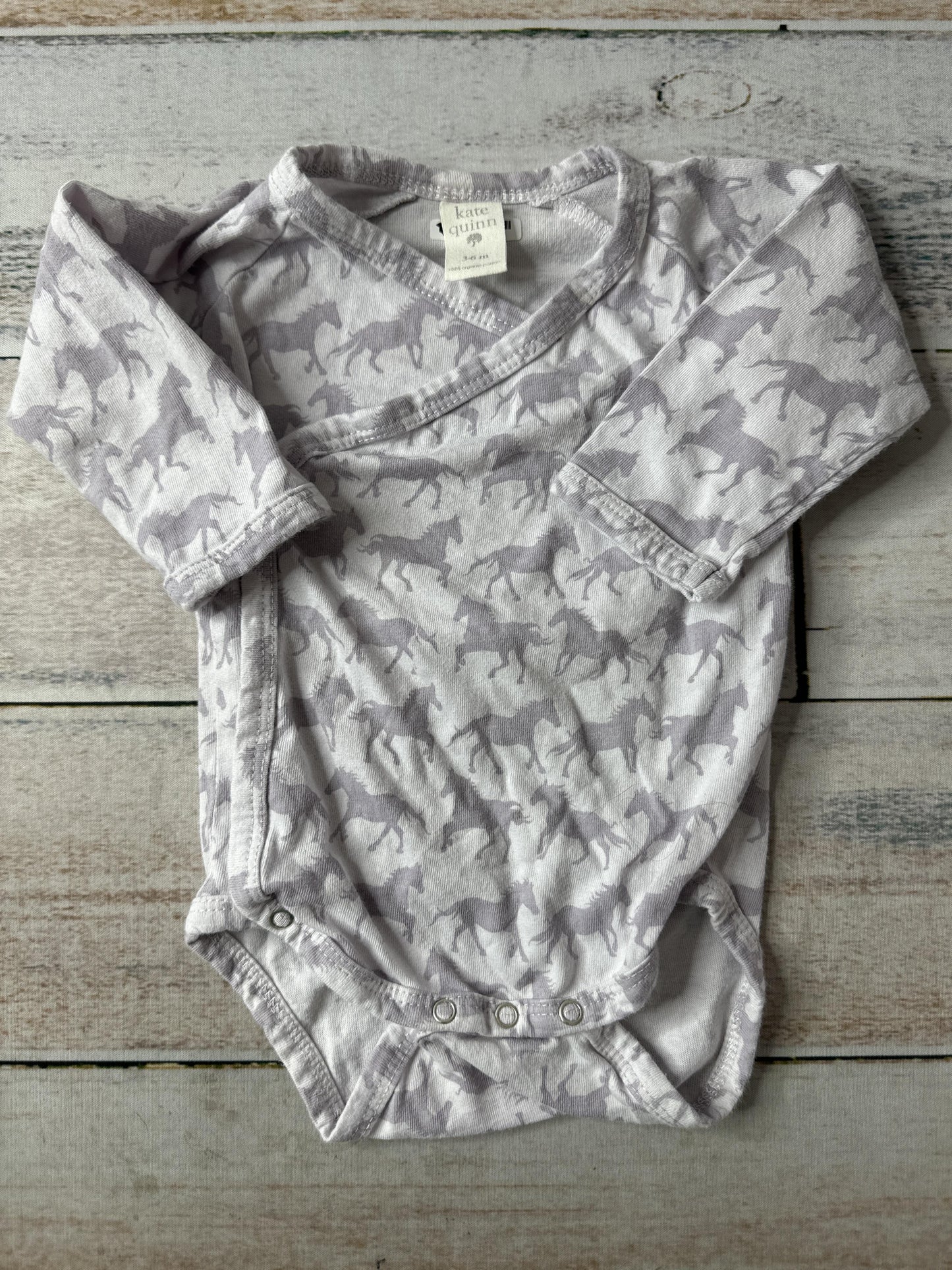 Kate Quinn Girls Mauve | Grey Onesie Size: 3-6 months Mauve | Grey