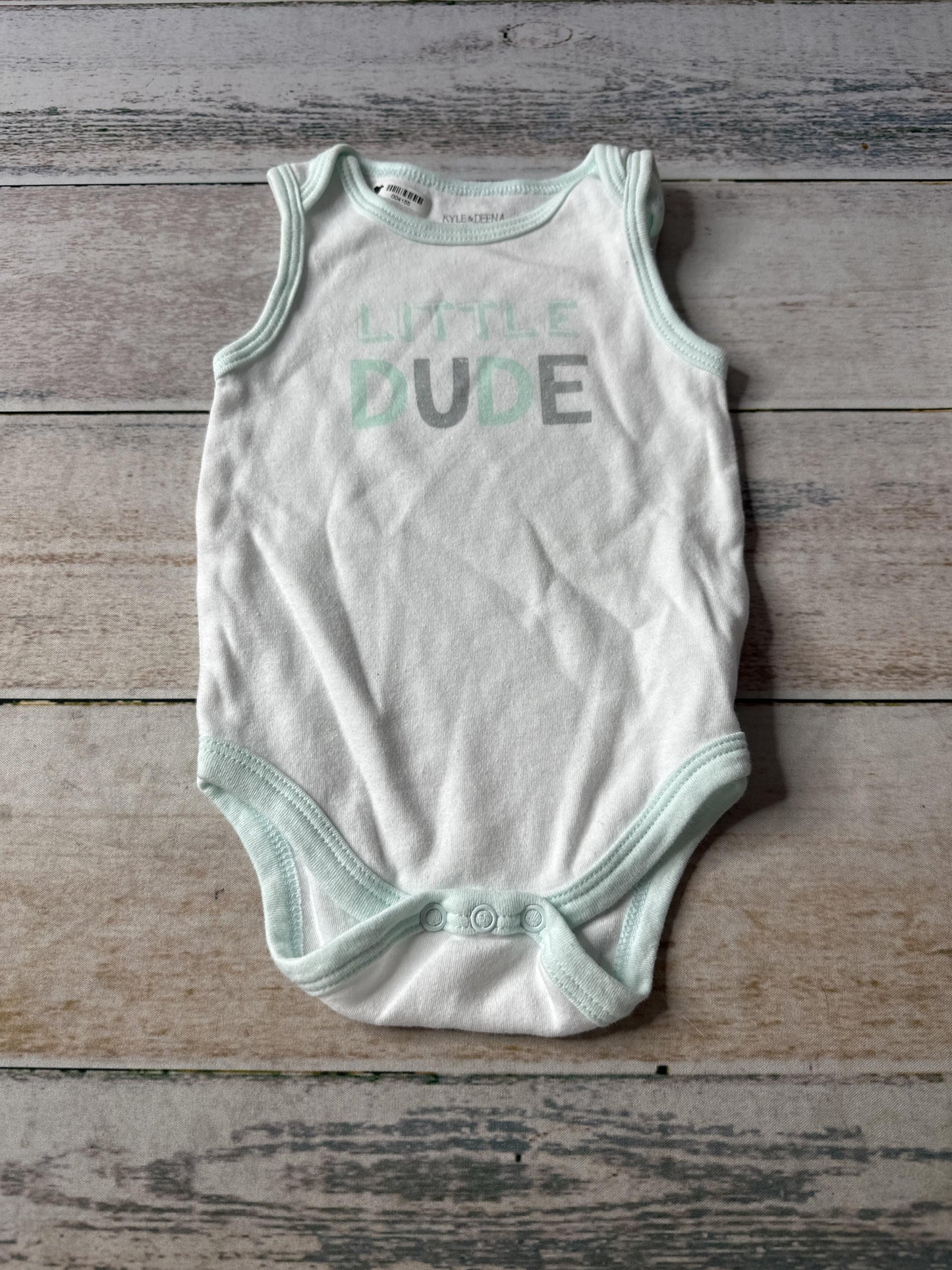 Kylee & Deena Boys Mint | White | Graphic Onesie Size: 6-9 months Mint | White | Graphic
