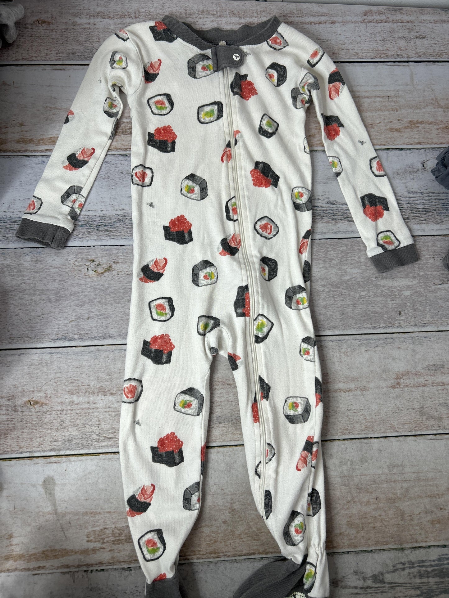 Unisex Multi Pajamas Size: 12-18 months Multi
