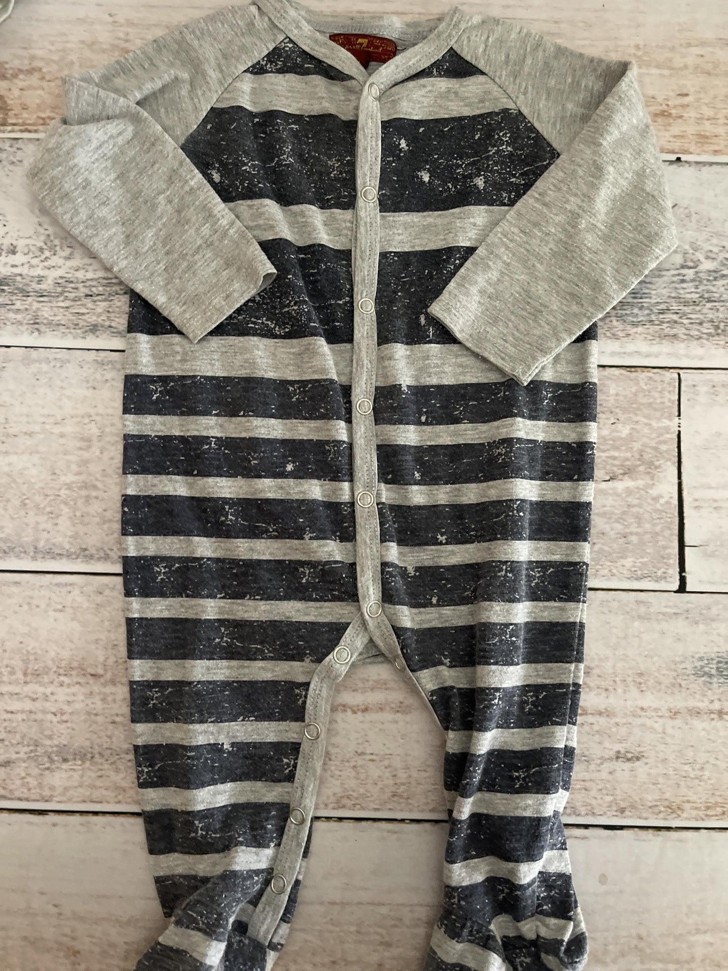 7 For All Mankind Boys Navy Blue | Grey Pajamas Size: 3-6 months Navy Blue | Grey