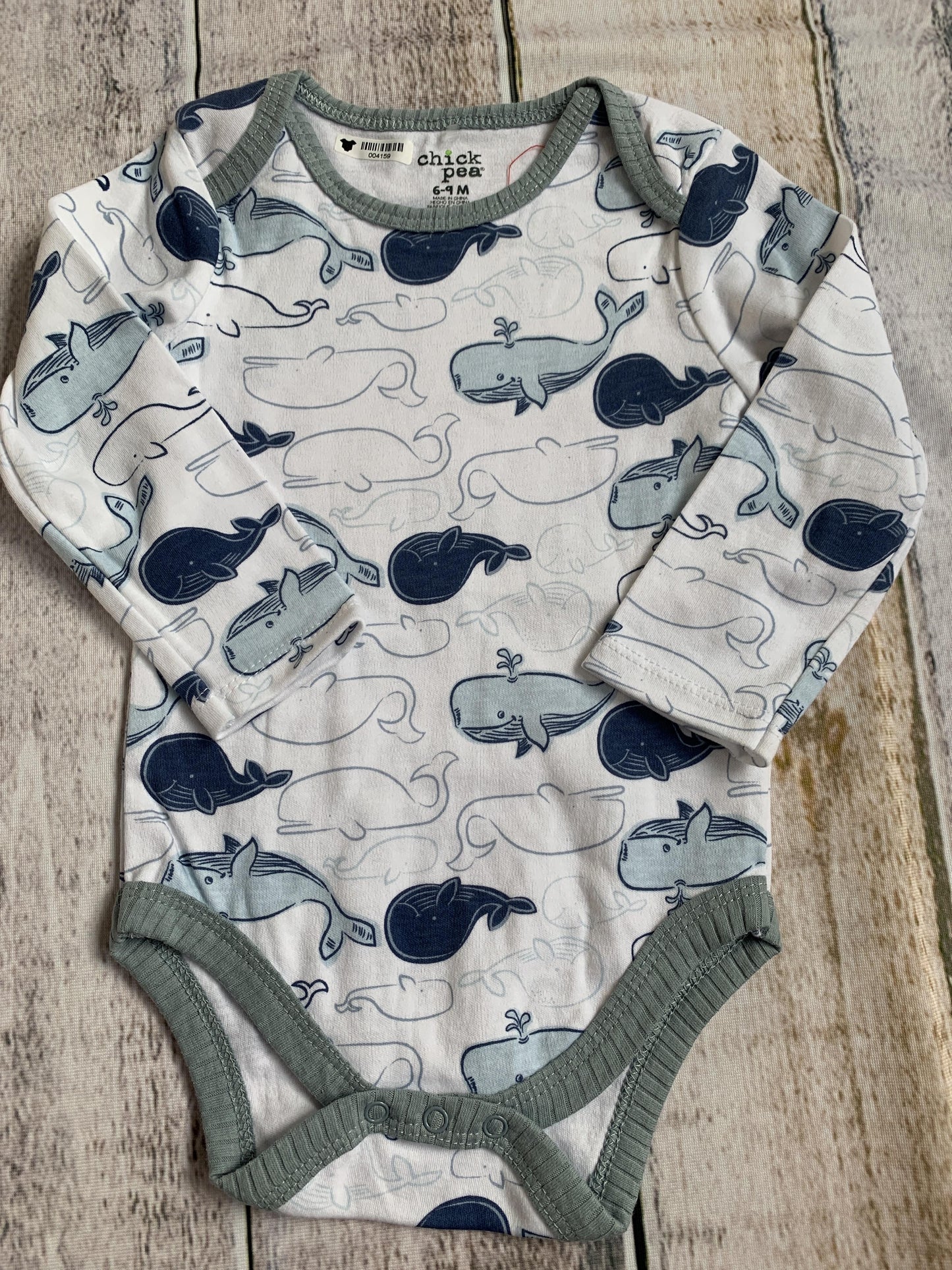 Chick Pea Boys Navy Blue | Light Blue | whales | Sea Animals Onesie Size: 6-9 months Navy Blue | Light Blue | whales | Sea Animals