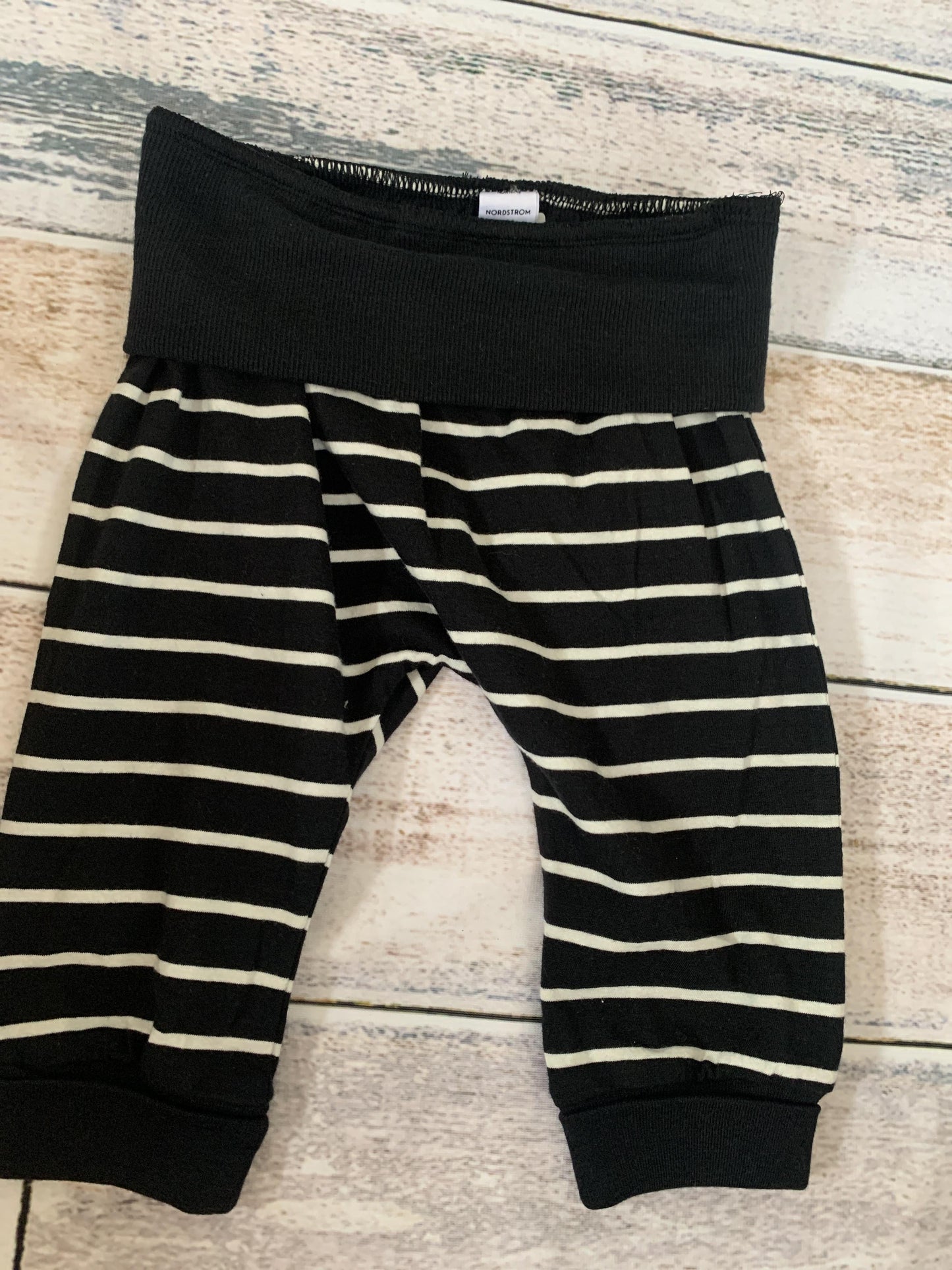 Nordstrom Boys Navy Blue | White | Stripe Pants Size: 9-12 Months Navy Blue | White | Stripe