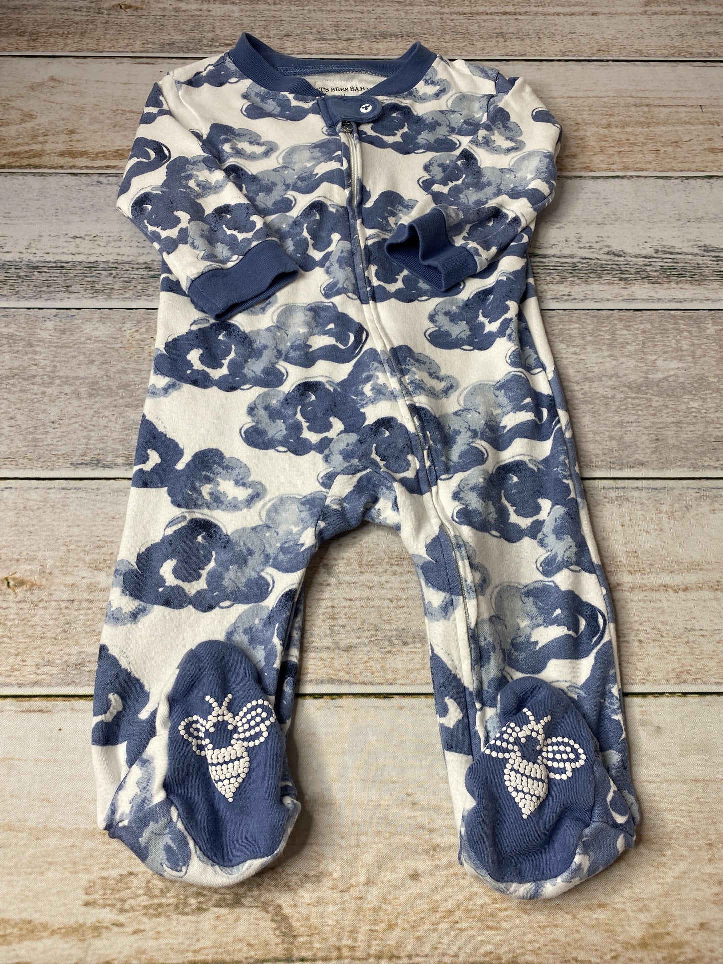 Burt's Bees Unisex Navy Blue | Wool White | Grey | Pattern Pajamas Size: 6-9 months Navy Blue | Wool White | Grey | Pattern