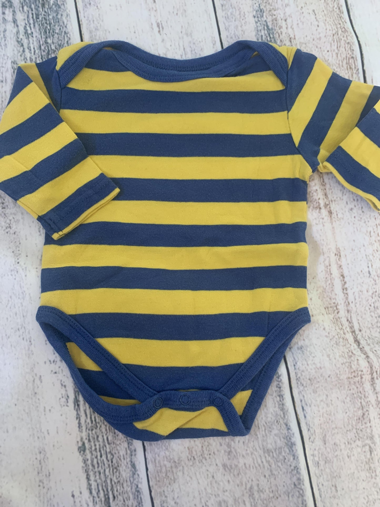 Leveret Boys Navy Blue | Yellow | Striped Onesie Size: 3-6 months Navy Blue | Yellow | Striped