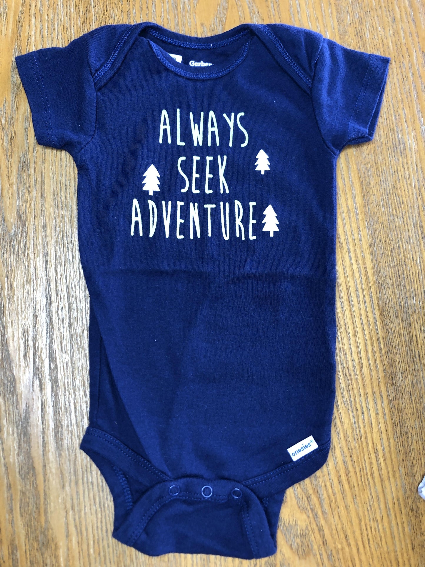 Gerber Childrenswear Unisex Navy Blue Onesie Size: 3-6 months Navy Blue