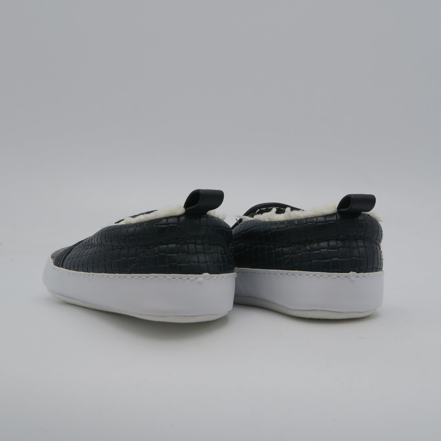Gymboree Boys Navy Shoes Size: Infant 2 Navy