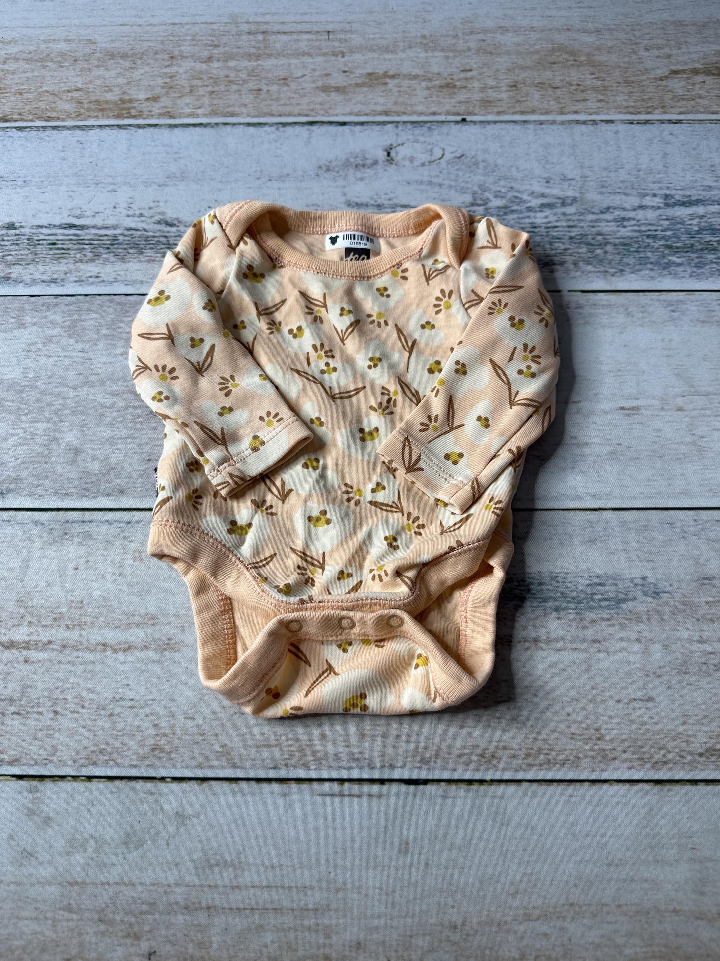 Tea Unisex Button Down Short Sleeve Size: Newborn