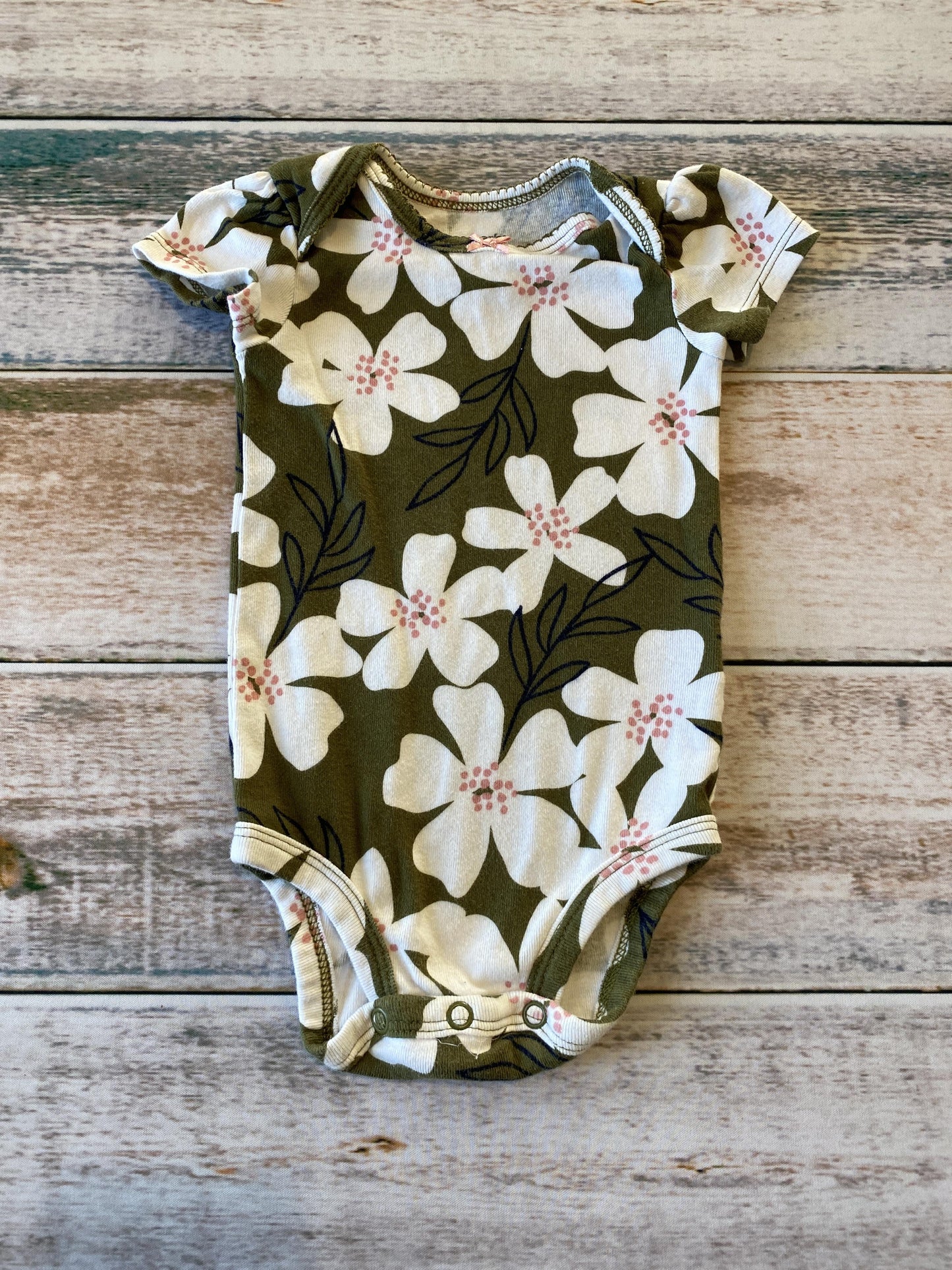 Carters Girls Olive | Flowers Onesie Size: 6 months Olive | Flowers