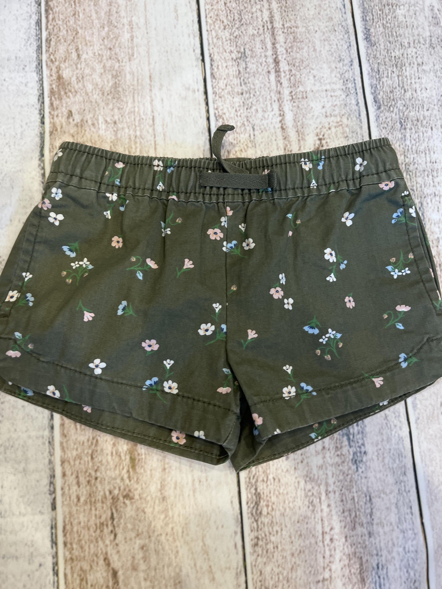 Carters Girls Olive | Flowers Shorts Size: 24 months Olive | Flowers